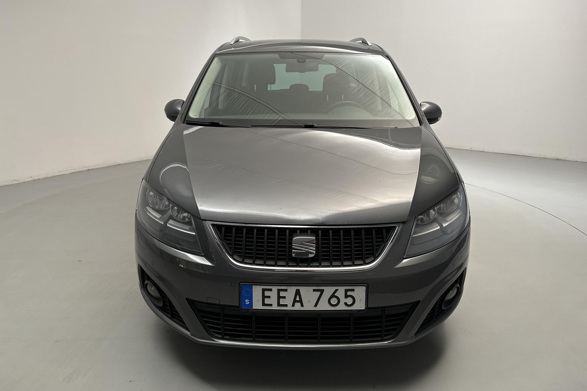 Seat Alhambra 2.0 CR 4WD Ecomotive (140hk) - 165 180 km - Manuaalinen - Dark Grey - 2014