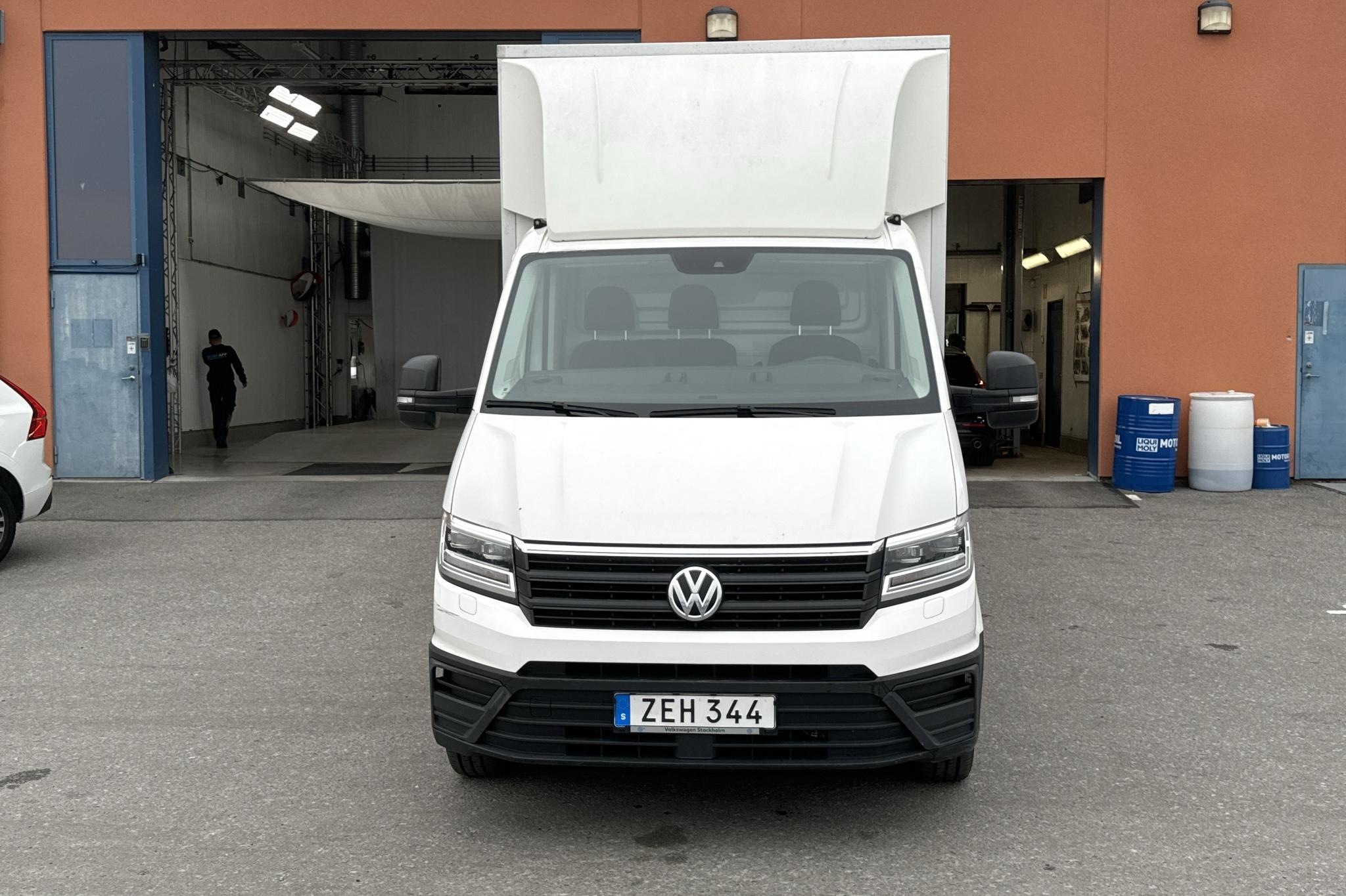 VW Crafter 35 2.0 TDI Volymskåp (177hk) - 129 160 km - Automatic - white - 2018