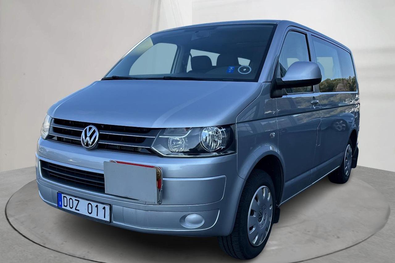 VW Caravelle T5 2.0 TDI (102hk) - 19 888 mil - Manuell - silver - 2014