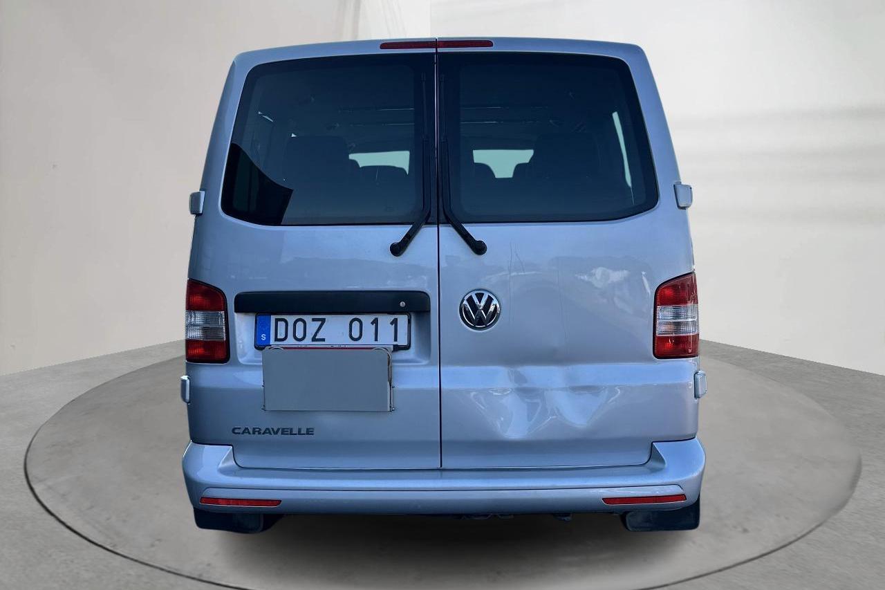 VW Caravelle T5 2.0 TDI (102hk) - 19 888 mil - Manuell - silver - 2014