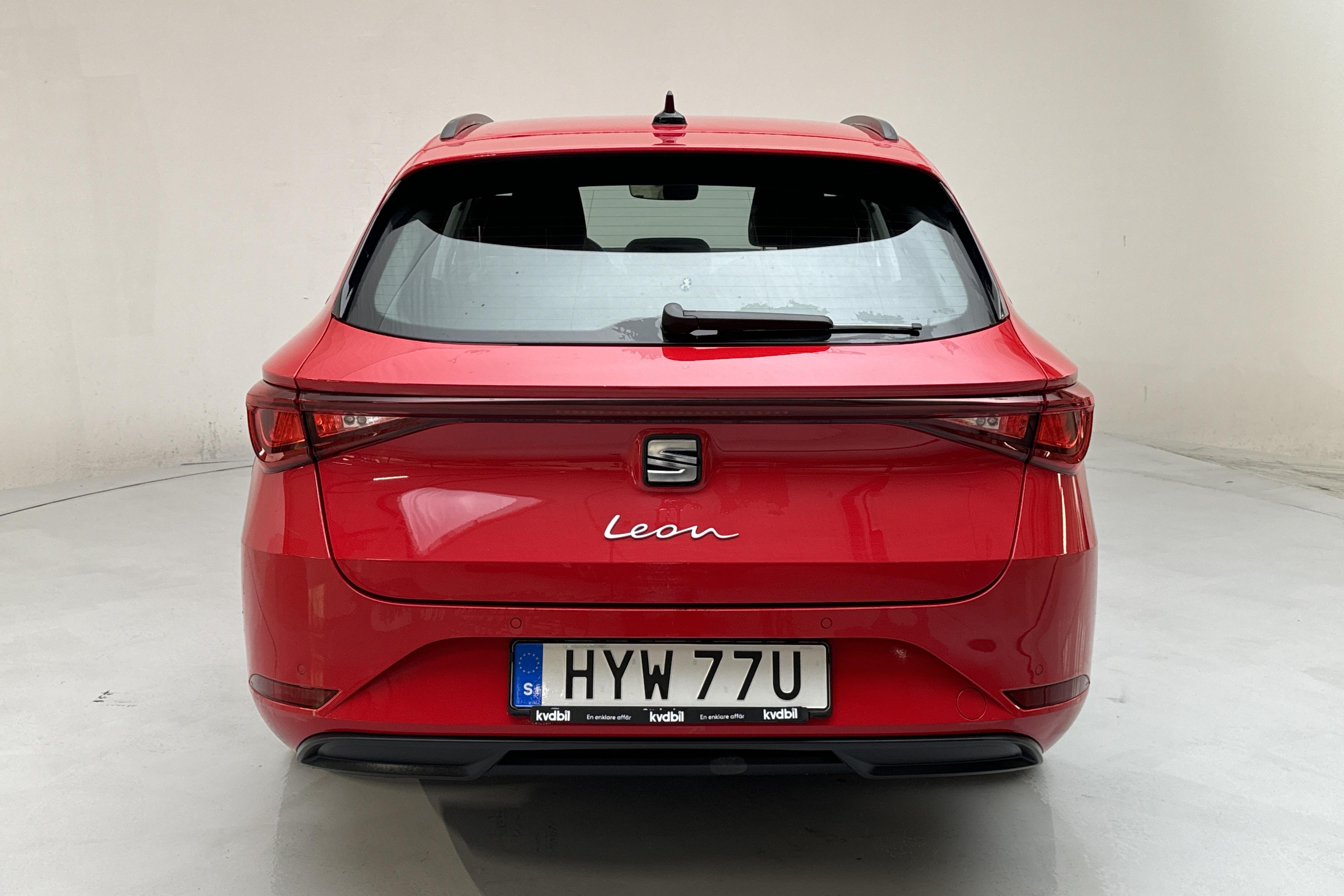 Seat Leon 2.0 TDI Sportstourer (150hk) - 36 920 km - Automatic - red - 2021