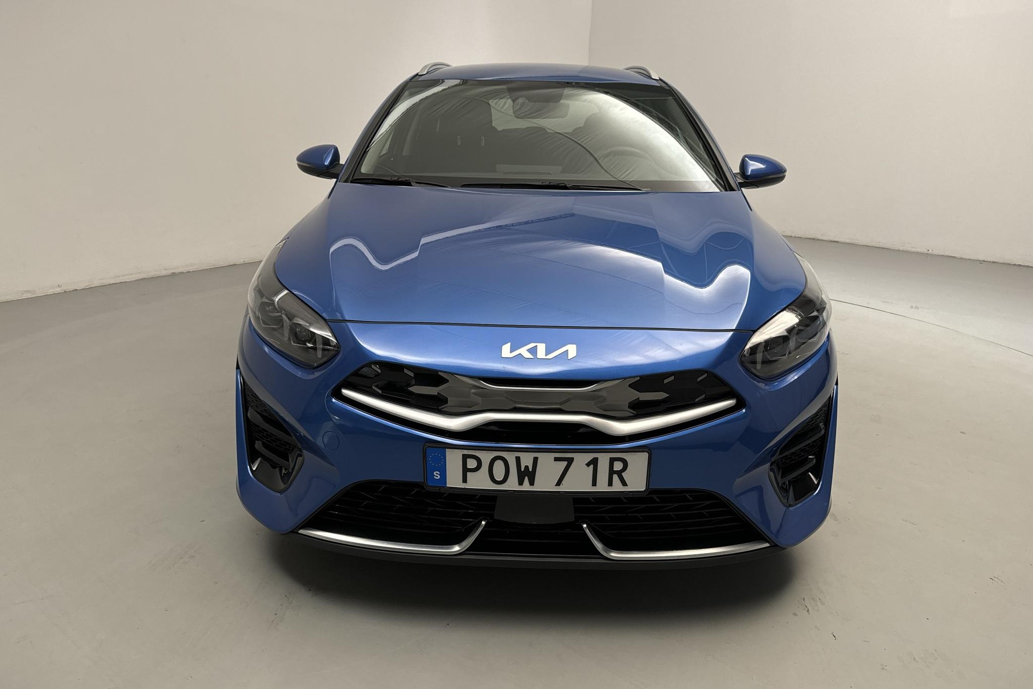 KIA Ceed 1.6 Plug-in Hybrid SW (141hk) - 26 610 km - Automatic - blue - 2023