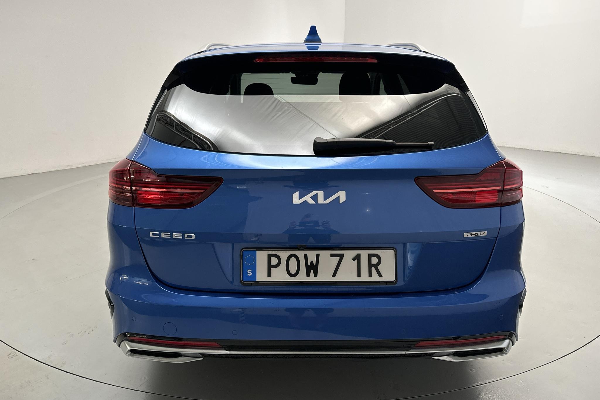 KIA Ceed 1.6 Plug-in Hybrid SW (141hk) - 2 661 mil - Automat - blå - 2023