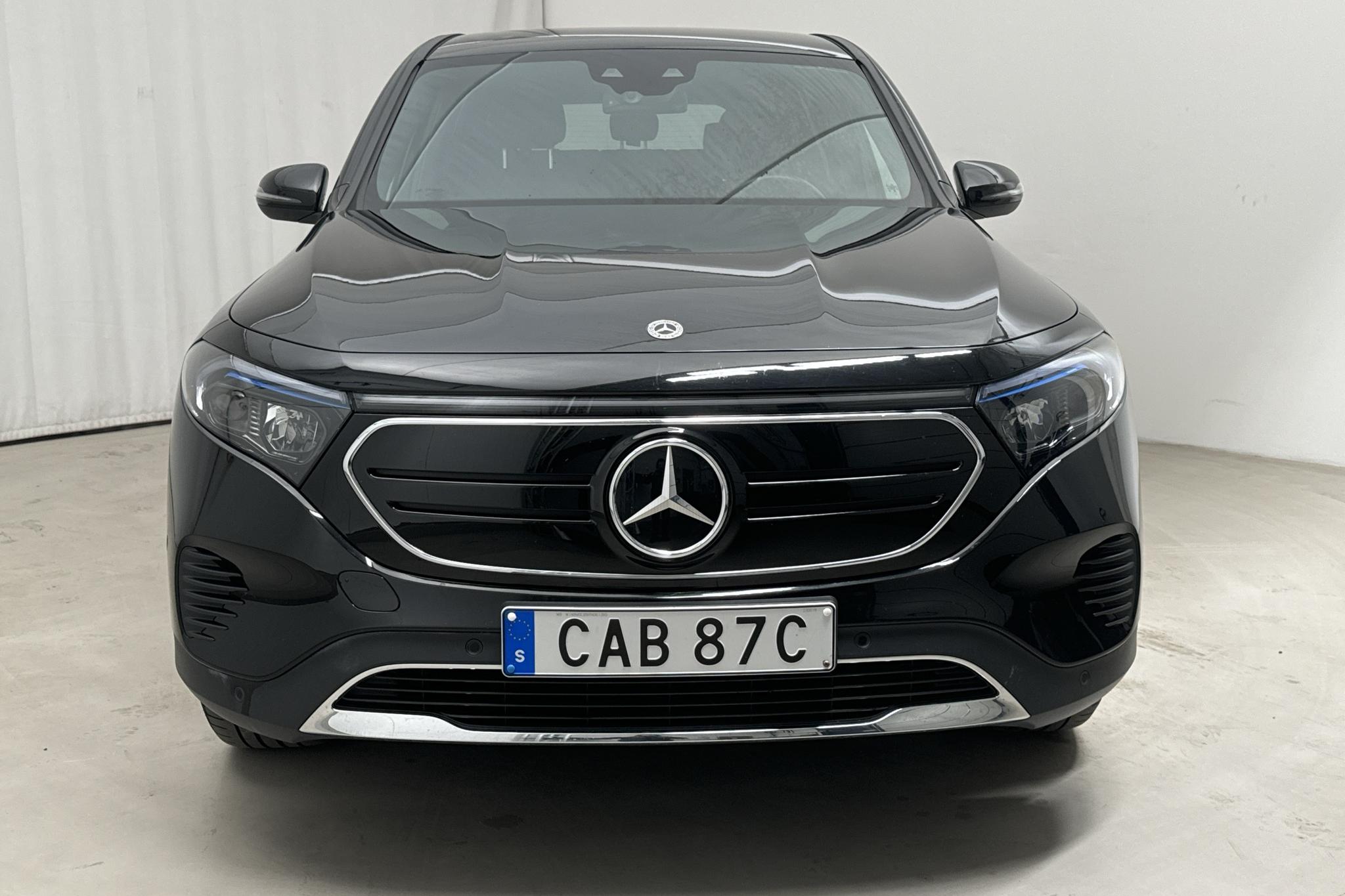 Mercedes EQB 250+ X243 (190hk) - 62 950 km - Automatyczna - czarny - 2024