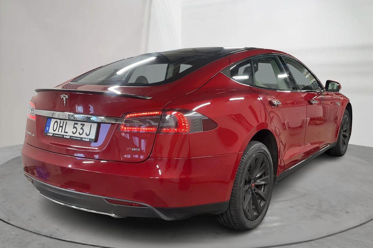 Tesla Model S P85 - 237 720 km - Automatic - Dark Red - 2014