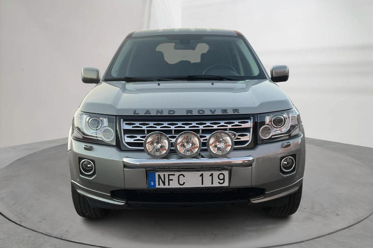 Land Rover Freelander 2 TD4 2.2L (150hk) - 13 040 mil - Automat - gul - 2013