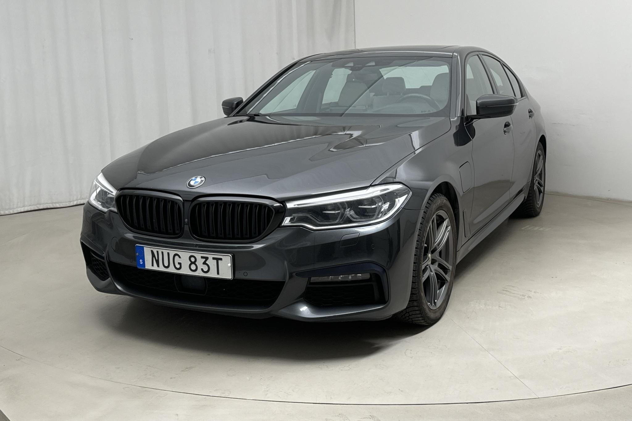 BMW 530e xDrive iPerformance Sedan, G30 12kWh (252hk) - 128 260 km - Automaatne - hall - 2020