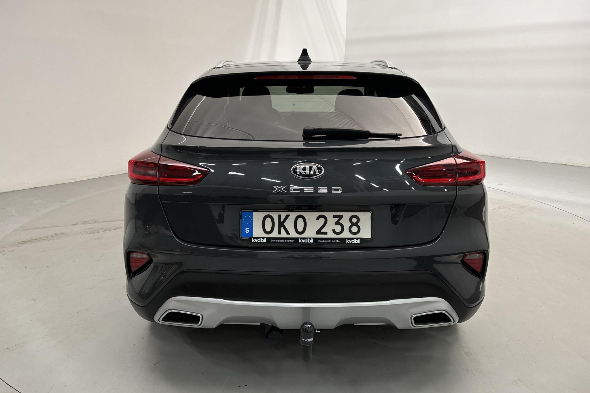 KIA XCeed 1.6 Plug-in Hybrid 5dr (141hk) - 54 140 km - Automaattinen - harmaa - 2021