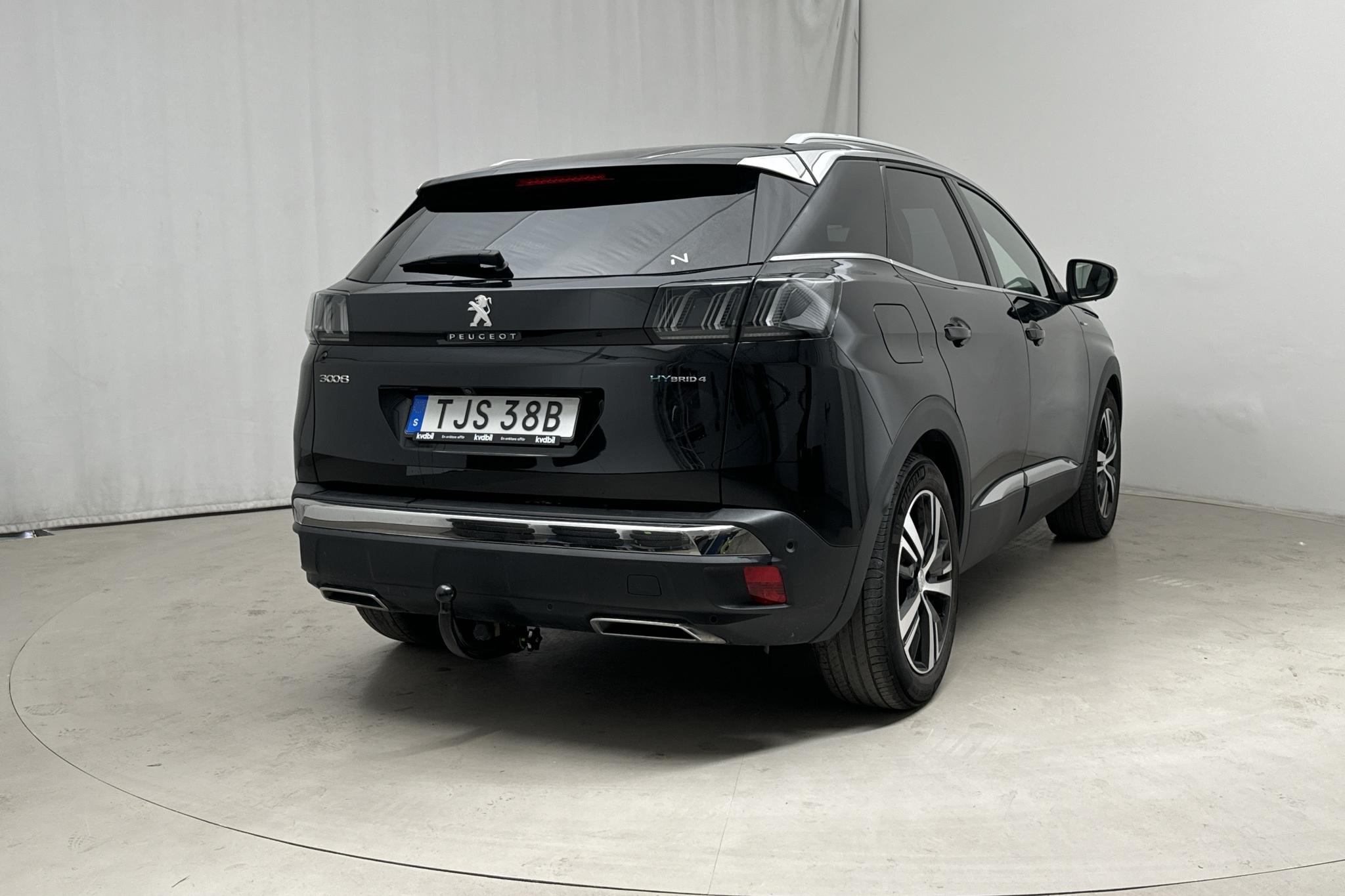 Peugeot 3008 1.6 Plug-in Hybrid 4 (300hk) - 92 940 km - Automatyczna - czarny - 2021