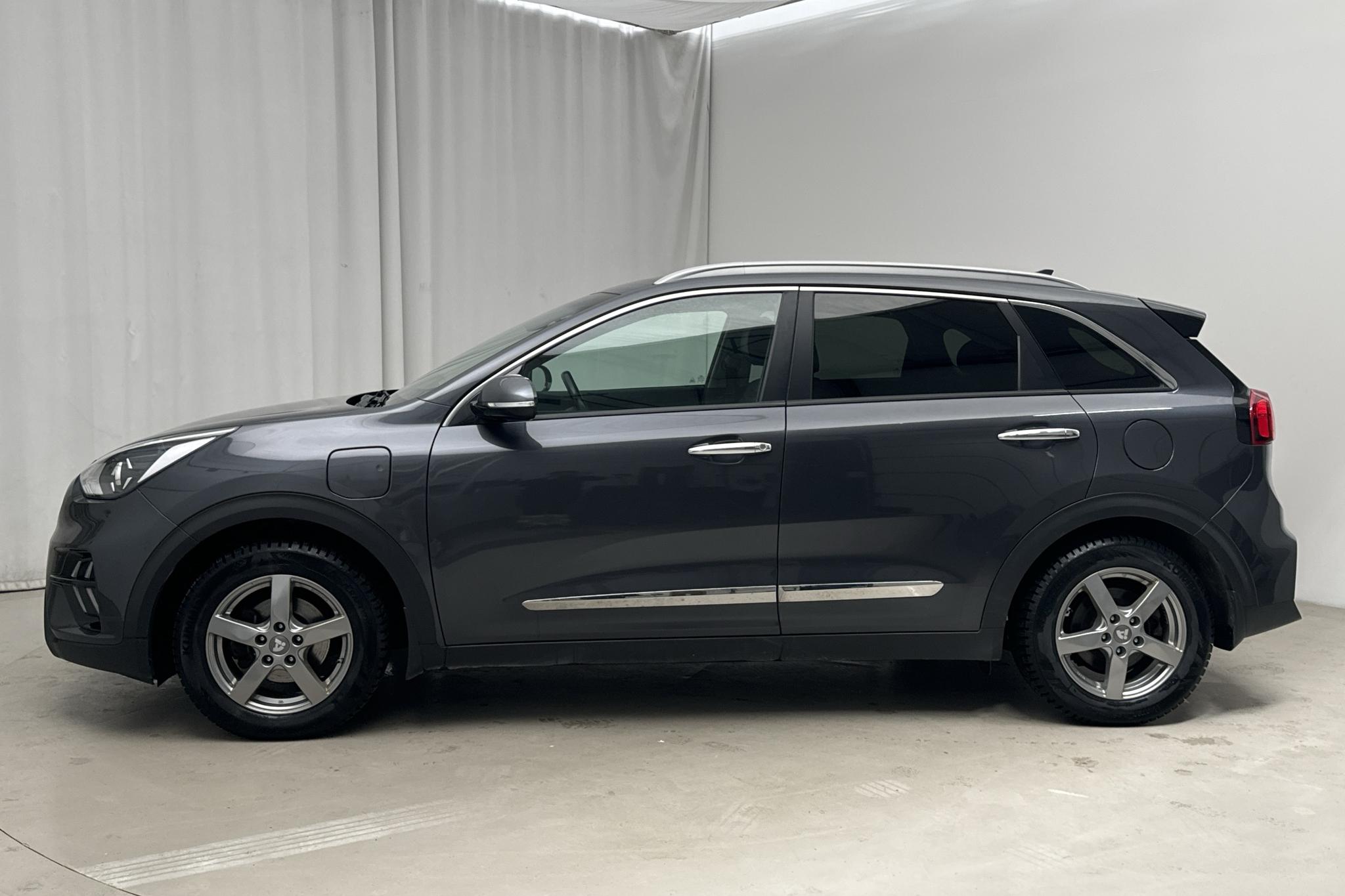 KIA Niro Plug-in Hybrid 1.6 (141hk) - 182 050 km - Automatyczna - szary - 2020