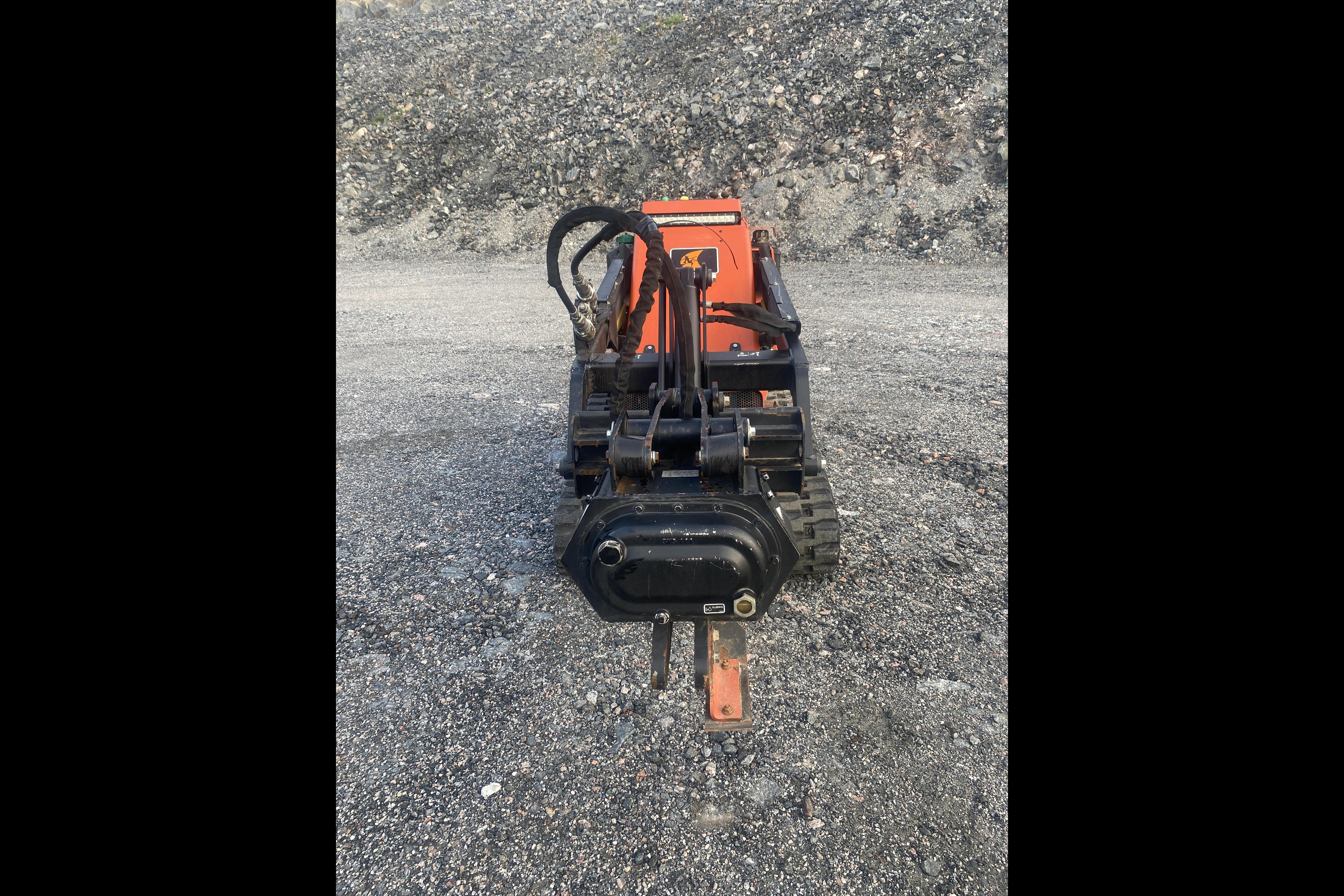 Ditch Witch SK 1050 Kompaktlastare -  - 2021