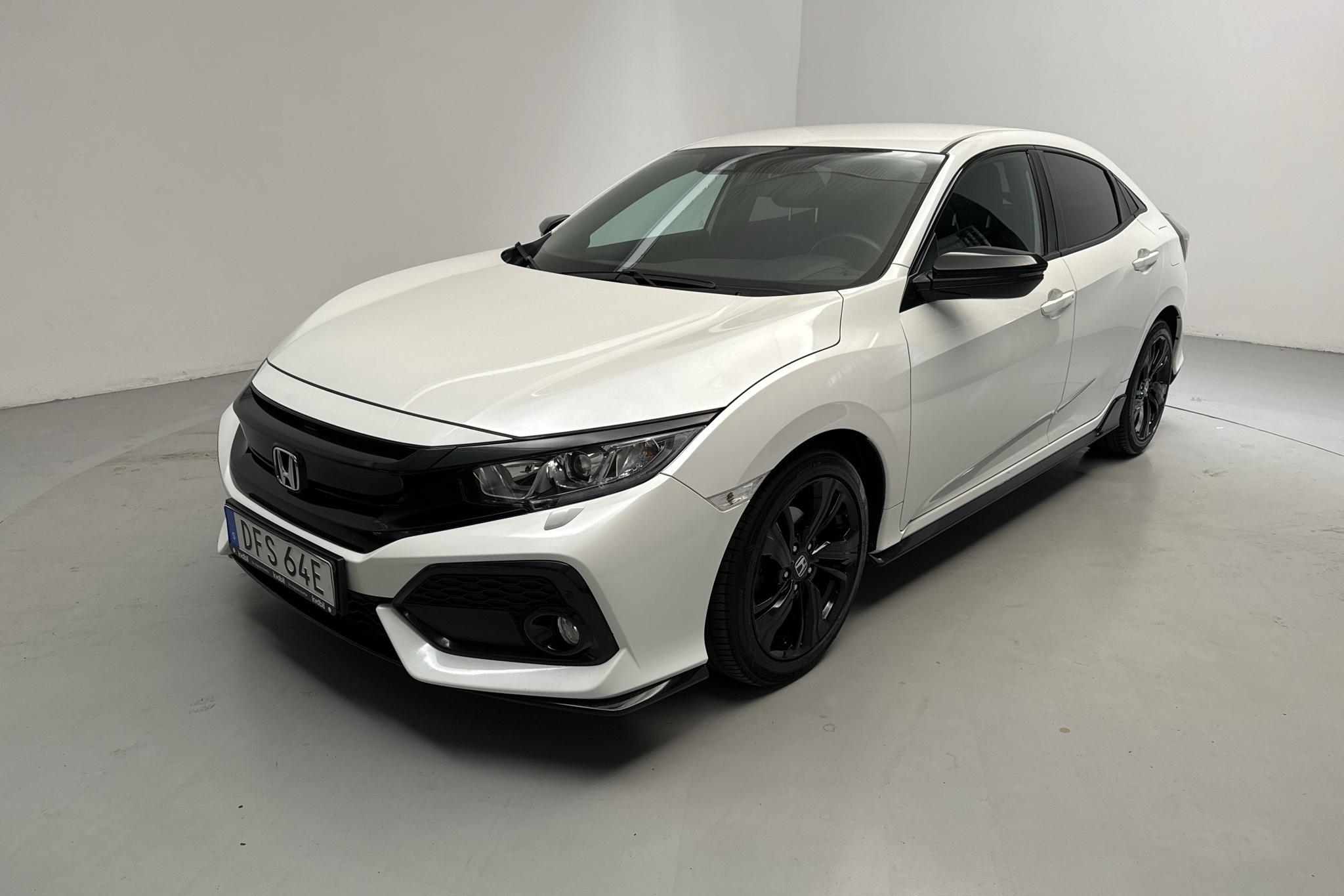 Honda Civic 1.0 i-VTEC 5dr (126hk) - 38 770 km - Automatyczna - biały - 2019