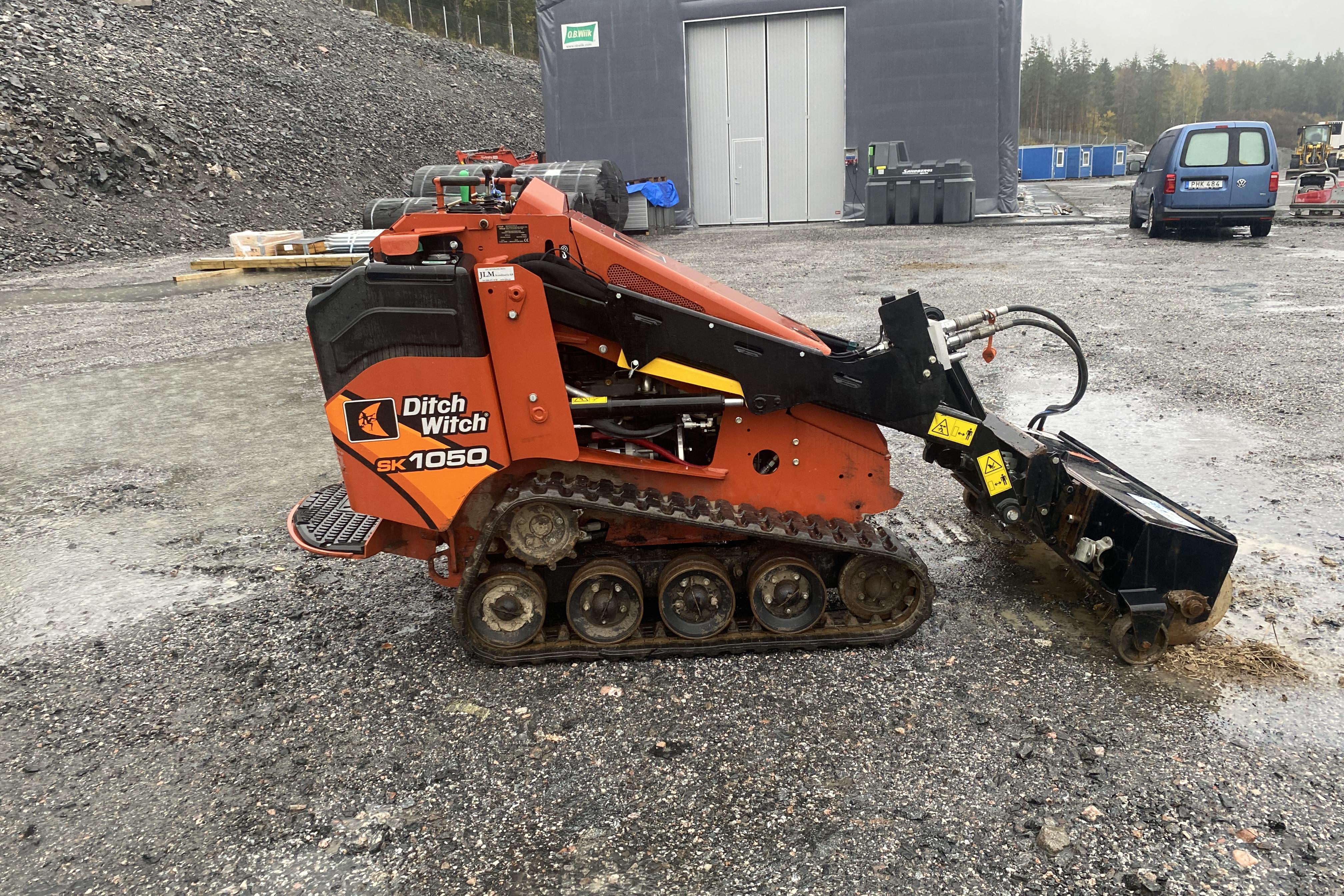 Ditch Witch SK 1050 (serienr: 1032) Kompaktlastare -  - 2019