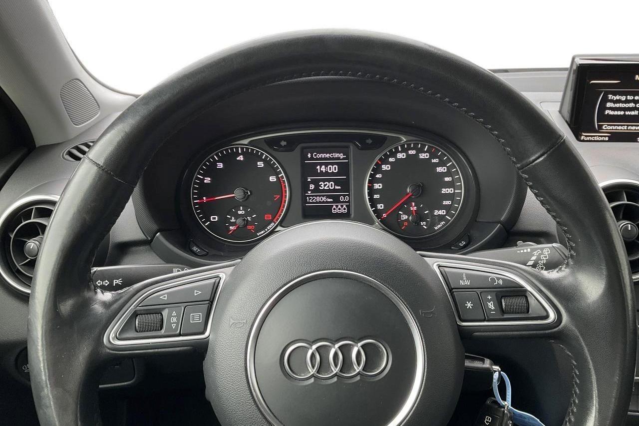 Audi A1 1.0 TFSI Sportback (95hk) - 122 800 km - Käsitsi - hall - 2016