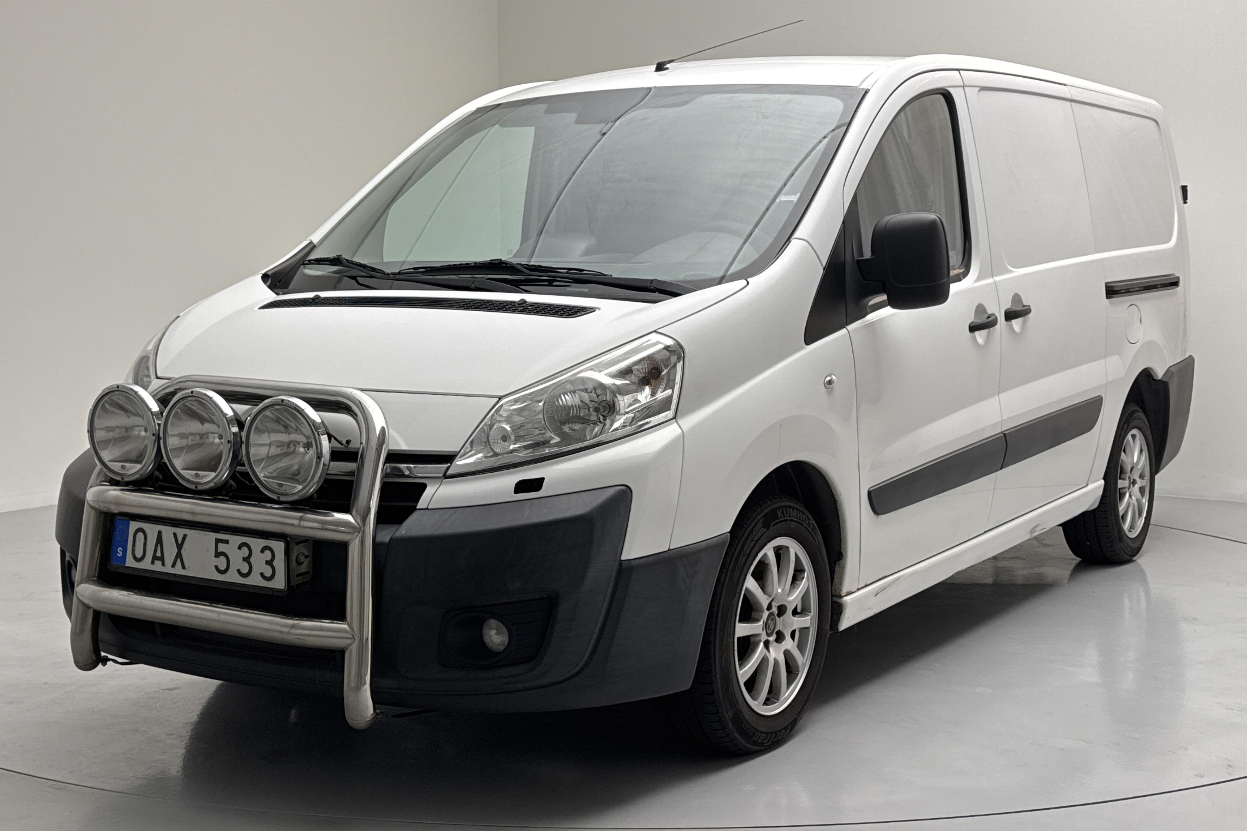 Toyota PROACE 2.0 D-4D (163hk) - 22 073 mil - Manuell - vit - 2013