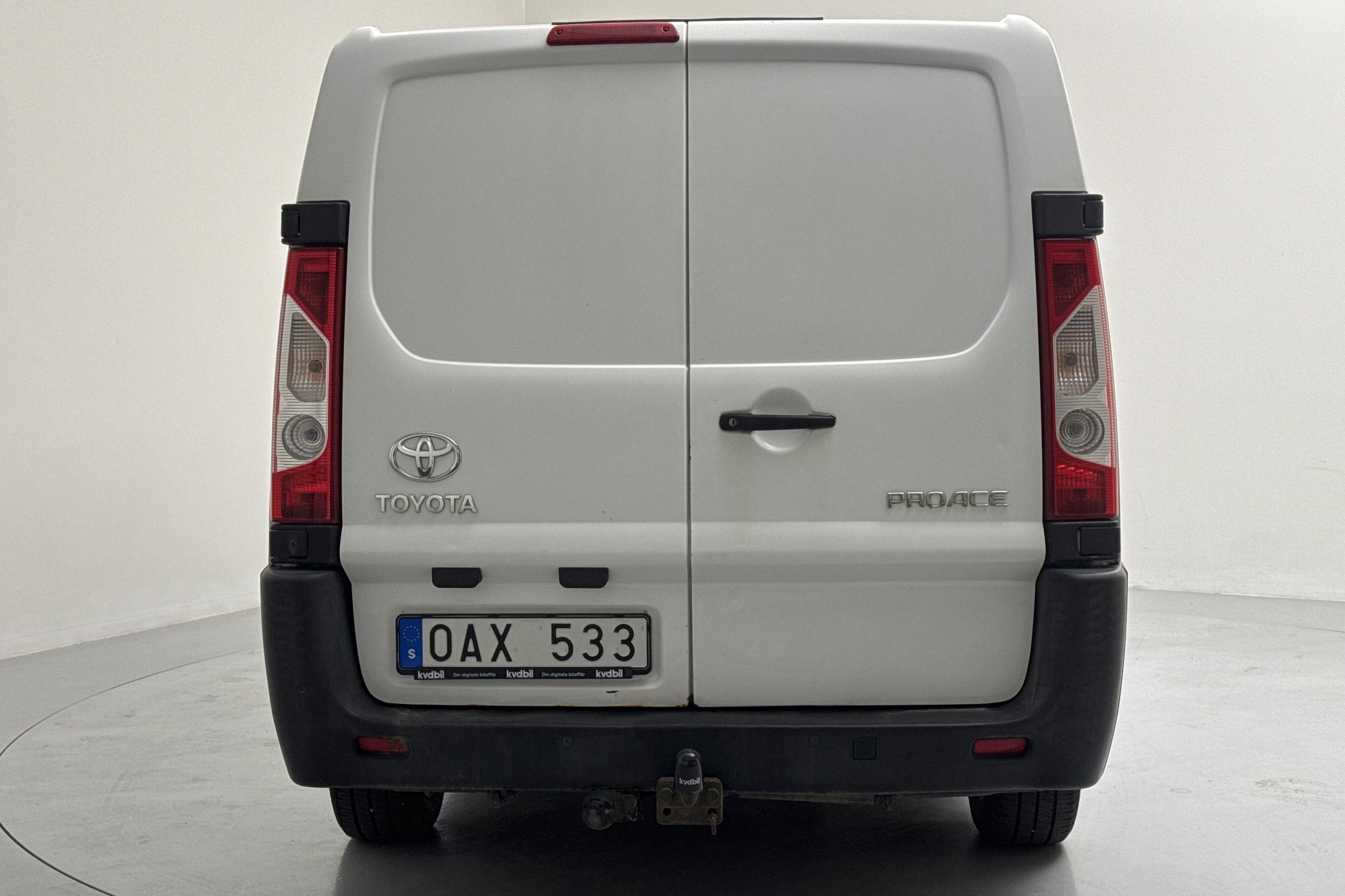 Toyota PROACE 2.0 D-4D (163hk) - 22 073 mil - Manuell - vit - 2013