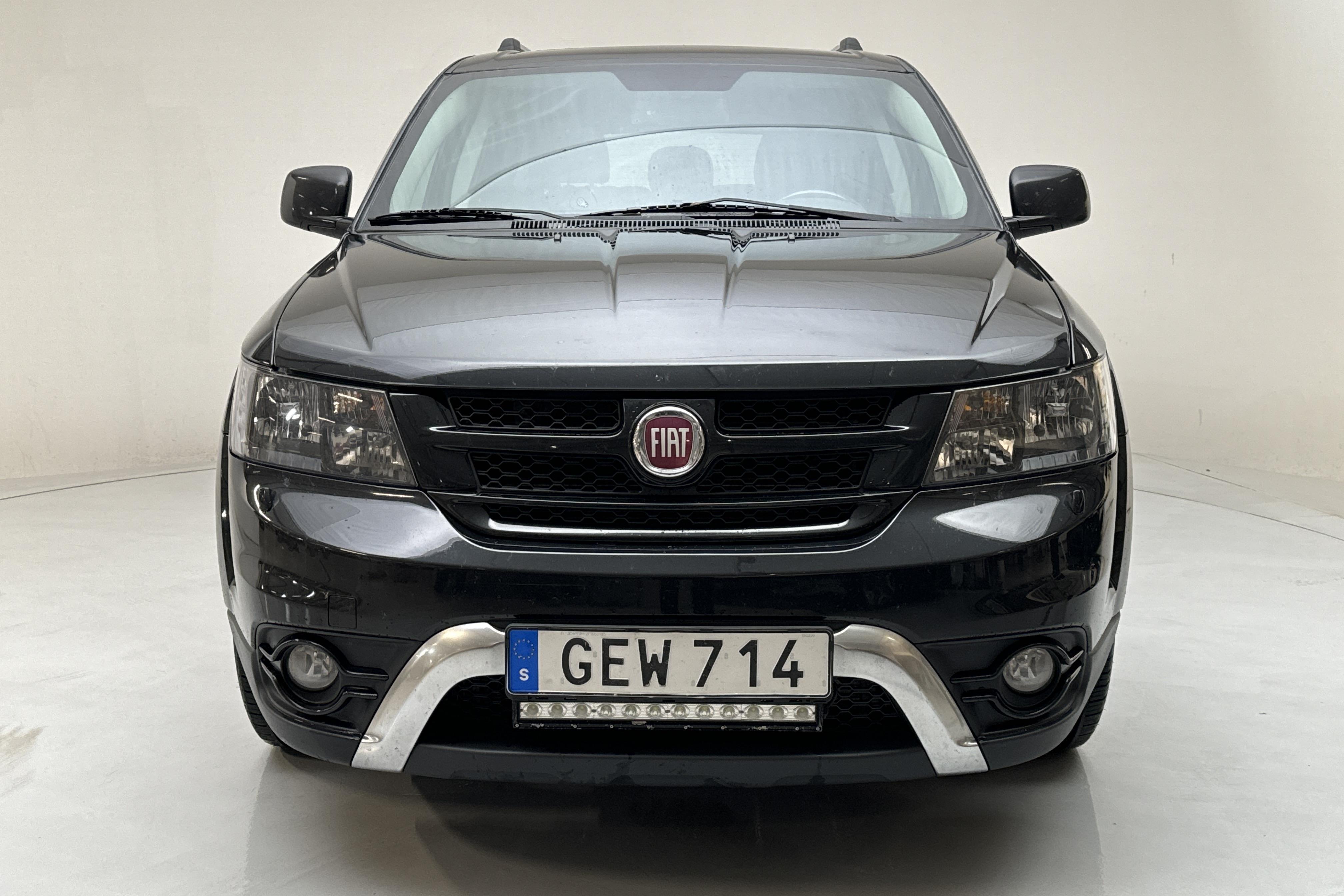 Fiat Freemont 2.0 Multijet AWD (170hk) - 193 070 km - Automaatne - must - 2015