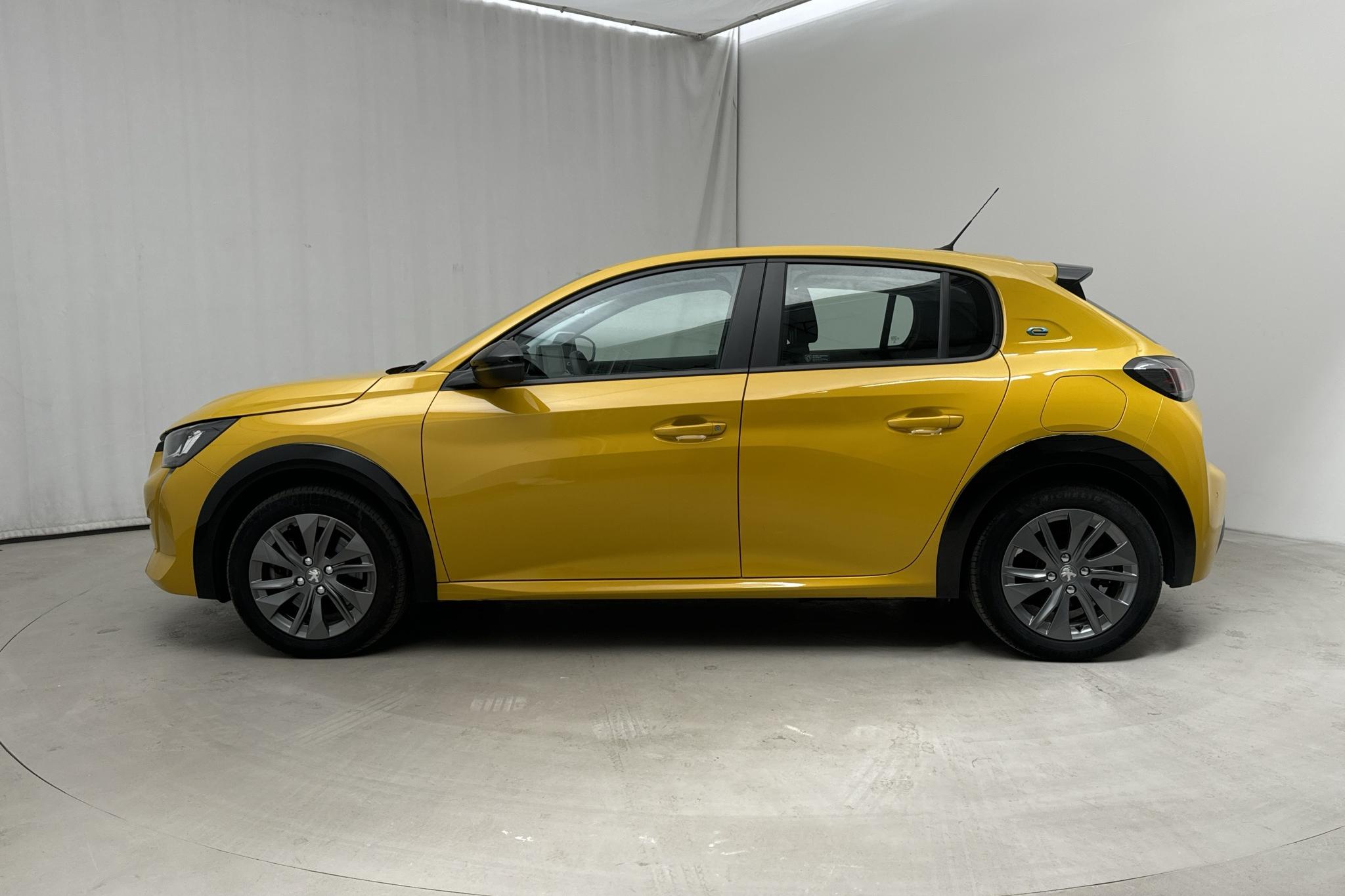 Peugeot e-208 50 kWh 5dr (136hk) - 26 610 km - Automatic - yellow - 2022