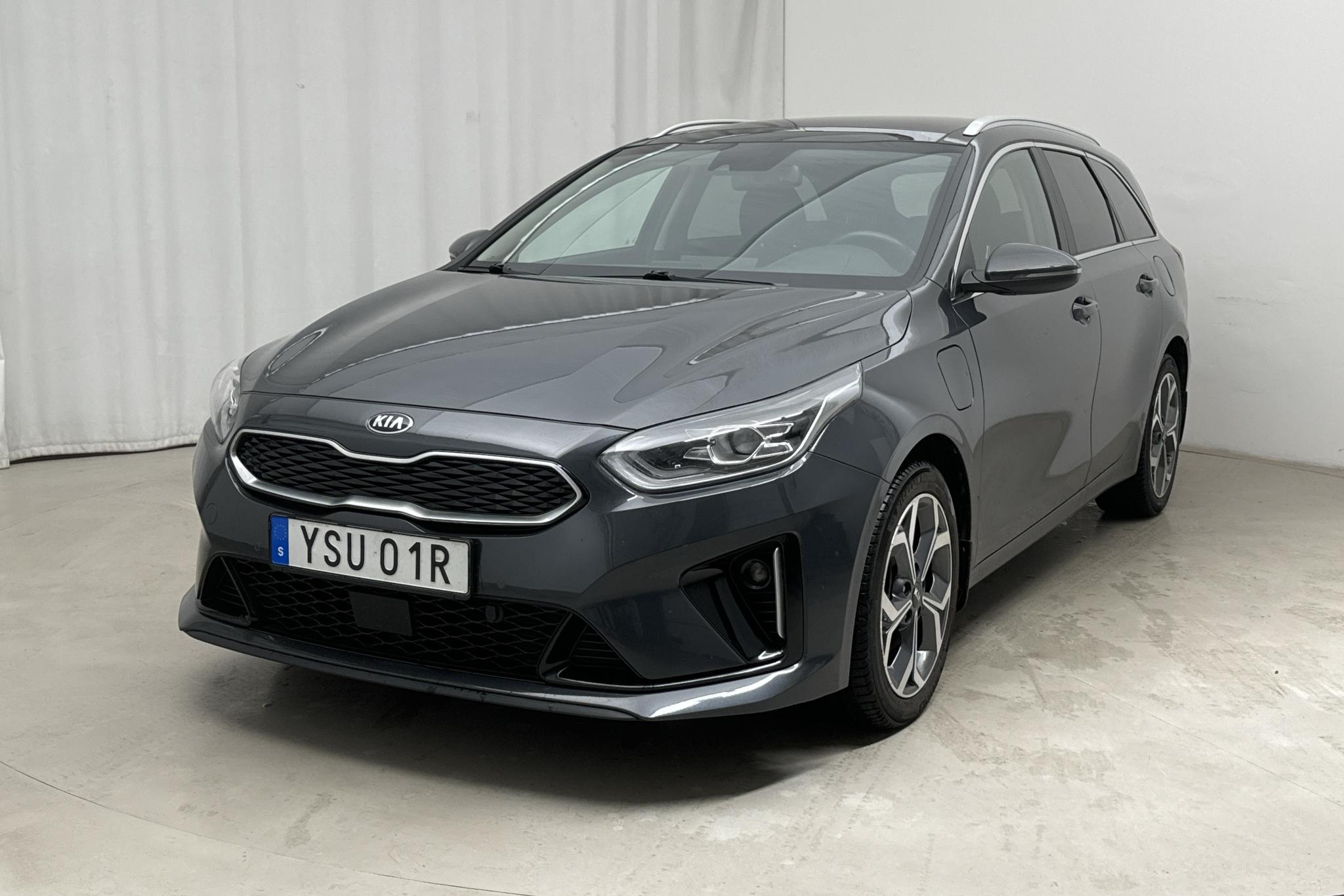 KIA Ceed 1.6 Plug-in Hybrid SW (141hk) - 158 230 km - Automatyczna - szary - 2021