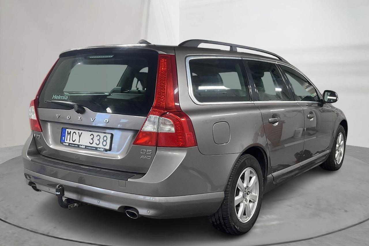 Volvo V70 II D5 AWD (215hk) - 244 530 km - Automatyczna - szary - 2012