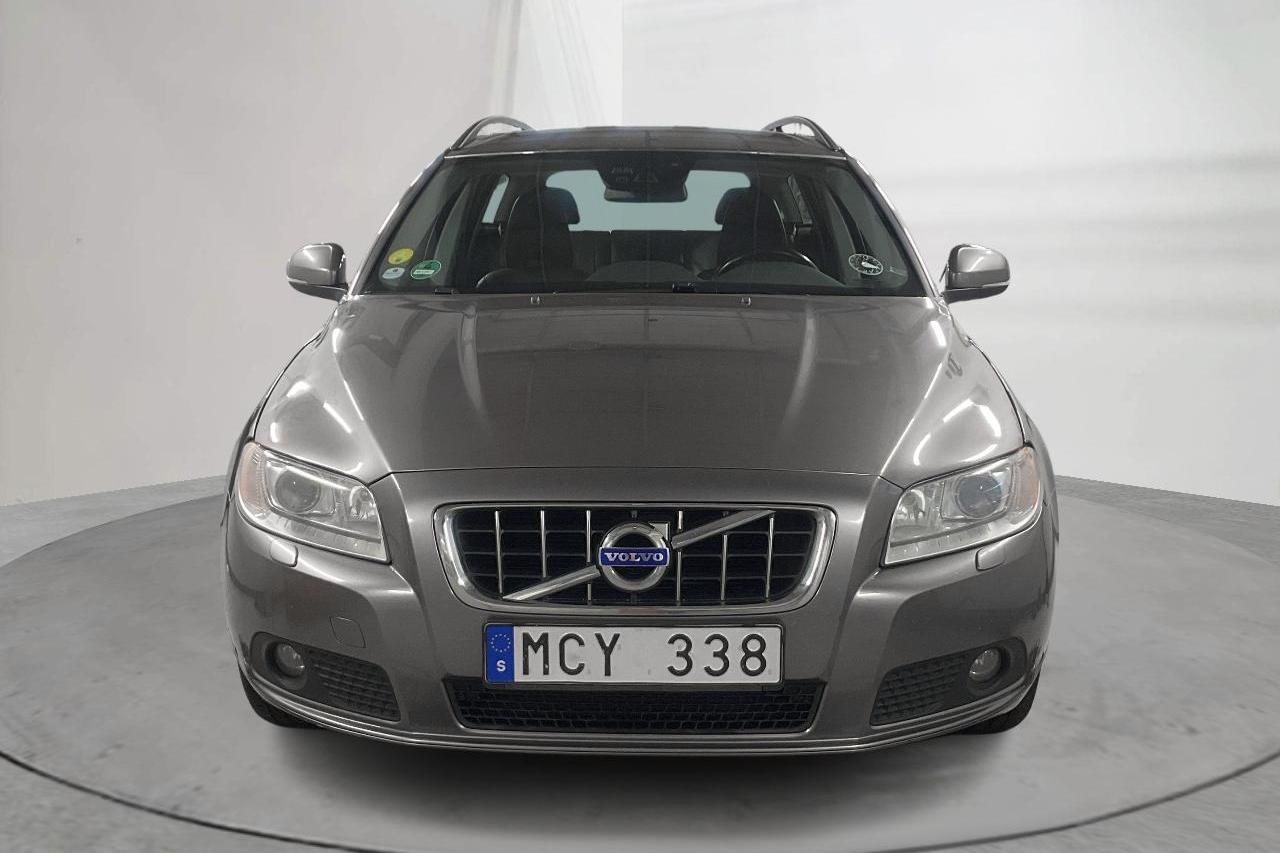 Volvo V70 II D5 AWD (215hk) - 244 530 km - Automaattinen - harmaa - 2012