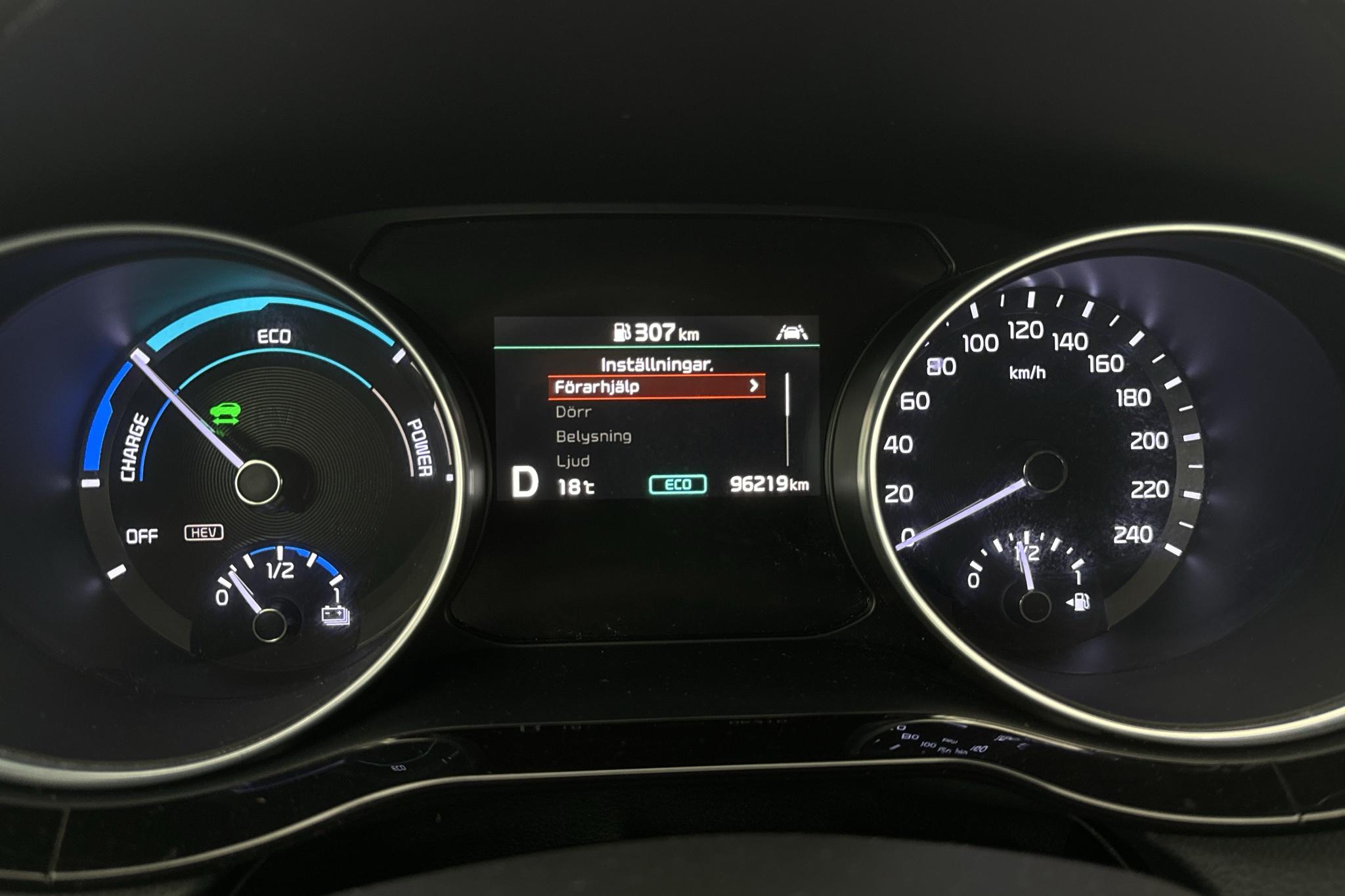 KIA Ceed 1.6 Plug-in Hybrid SW (141hk) - 96 210 km - Automaattinen - valkoinen - 2021