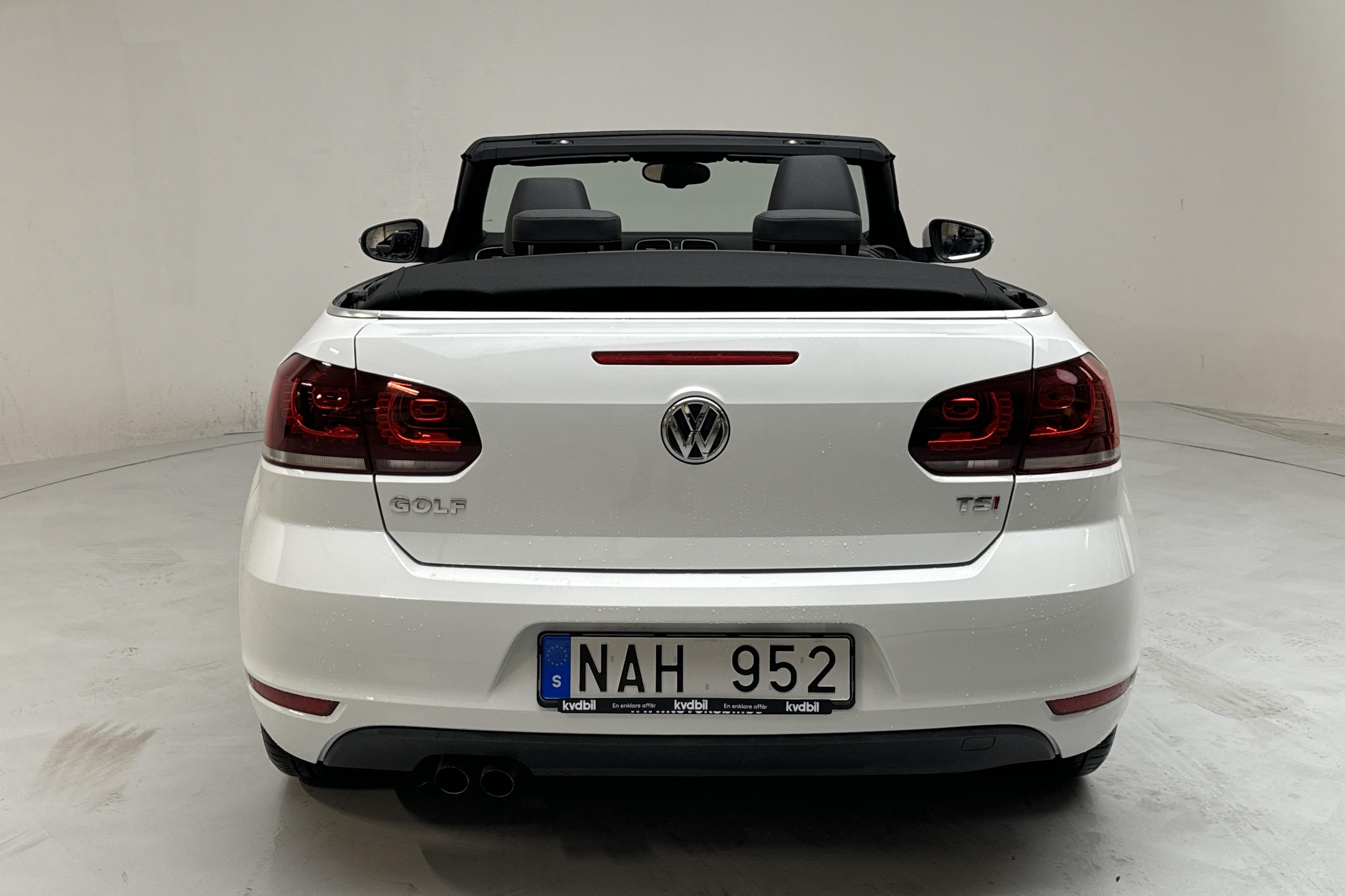 VW Golf VI 1.4 TSI Cabriolet (122hk) - 77 460 km - Manualna - biały - 2012