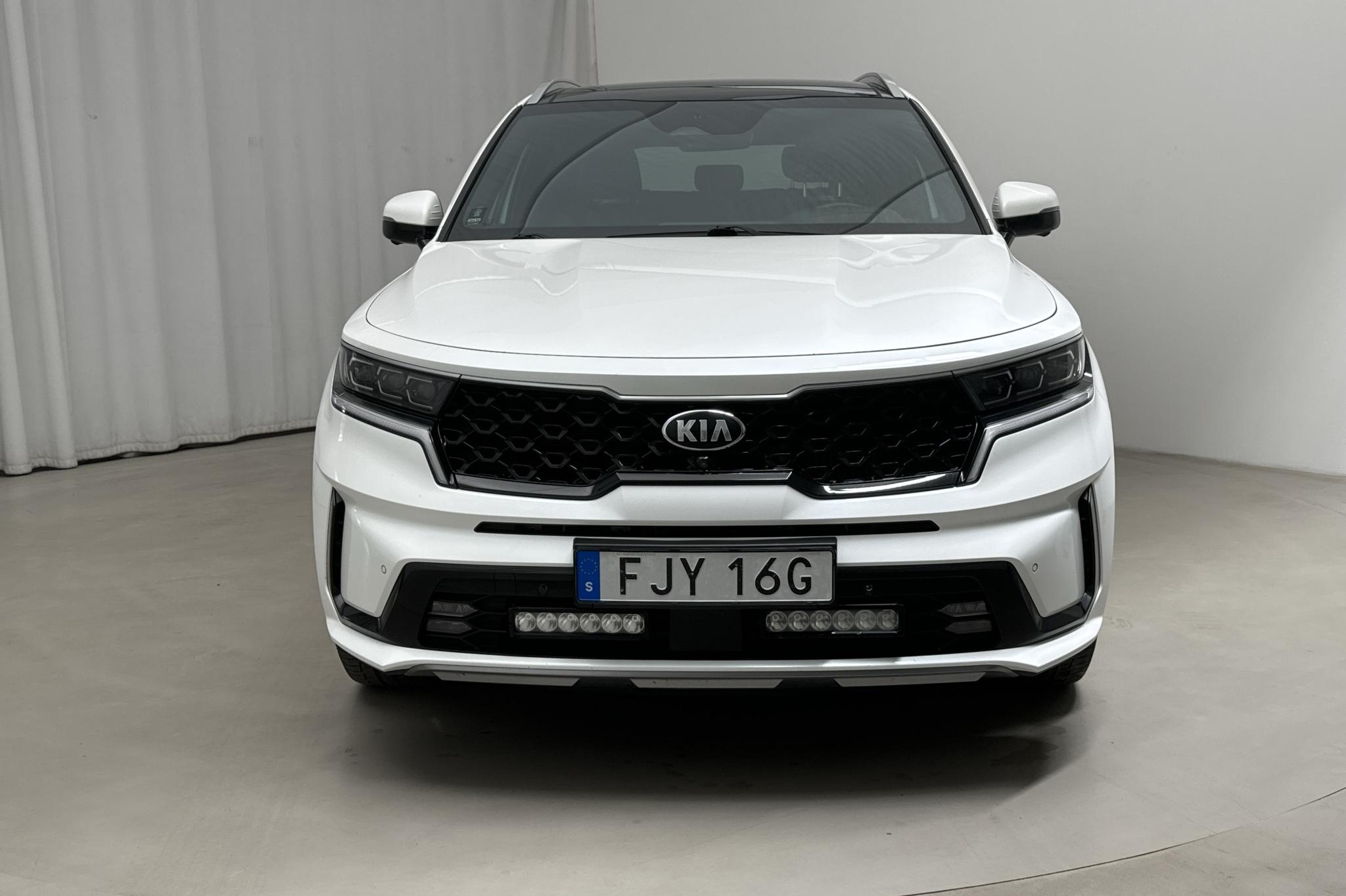 KIA Sorento 1.6 T-GDi Plug-in Hybrid AWD (265hk) - 140 690 km - Automatyczna - biały - 2021