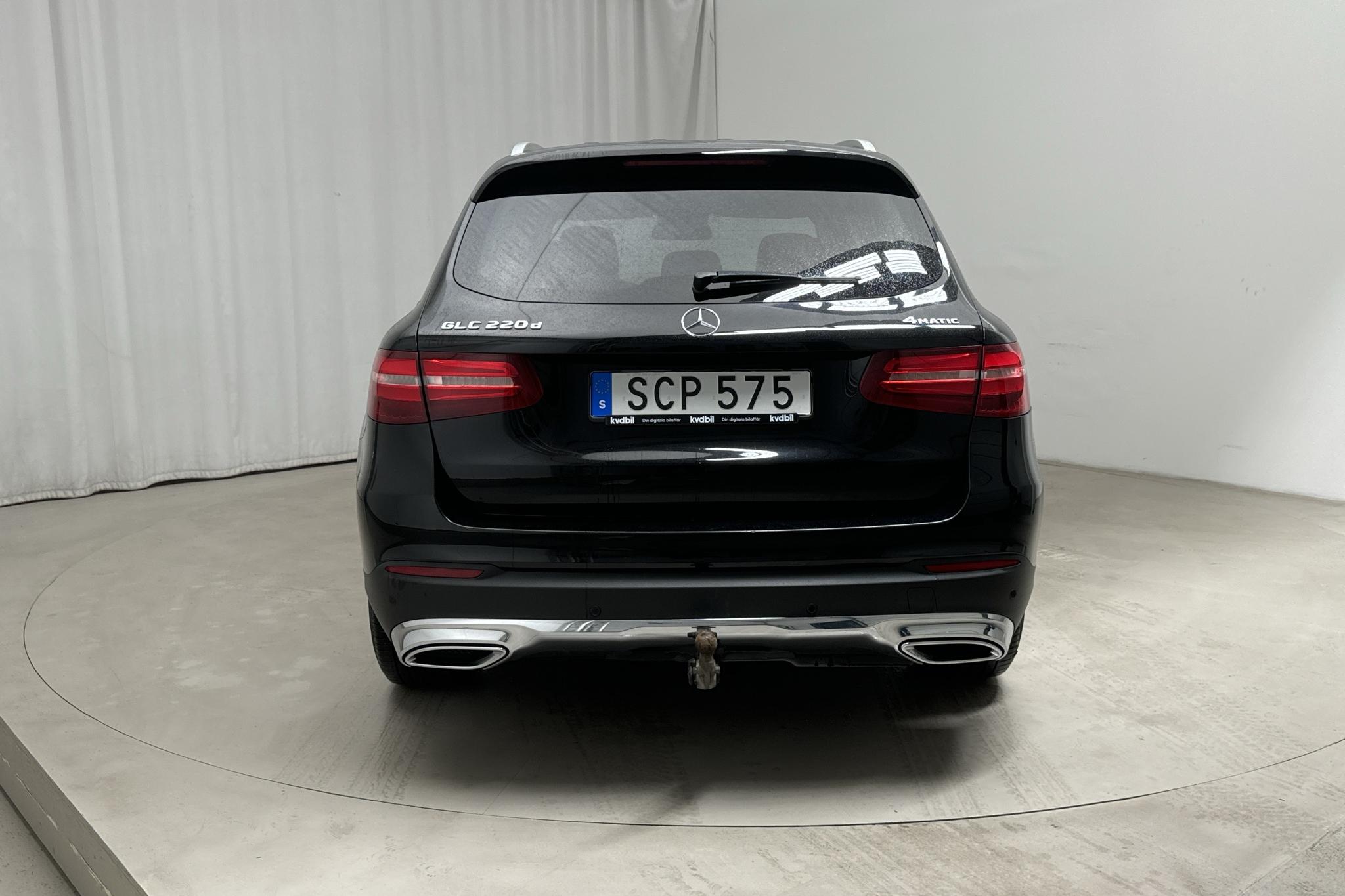 Mercedes GLC 220 d 4MATIC X253 (170hk) - 17 441 mil - Automat - svart - 2018