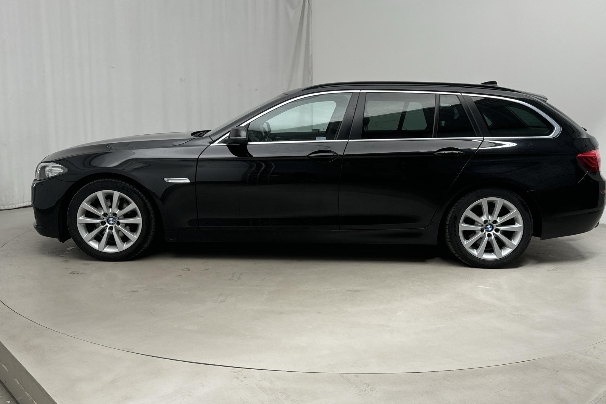 BMW 520d Touring, F11 (190hk) - 13 336 mil - Automat - svart - 2017