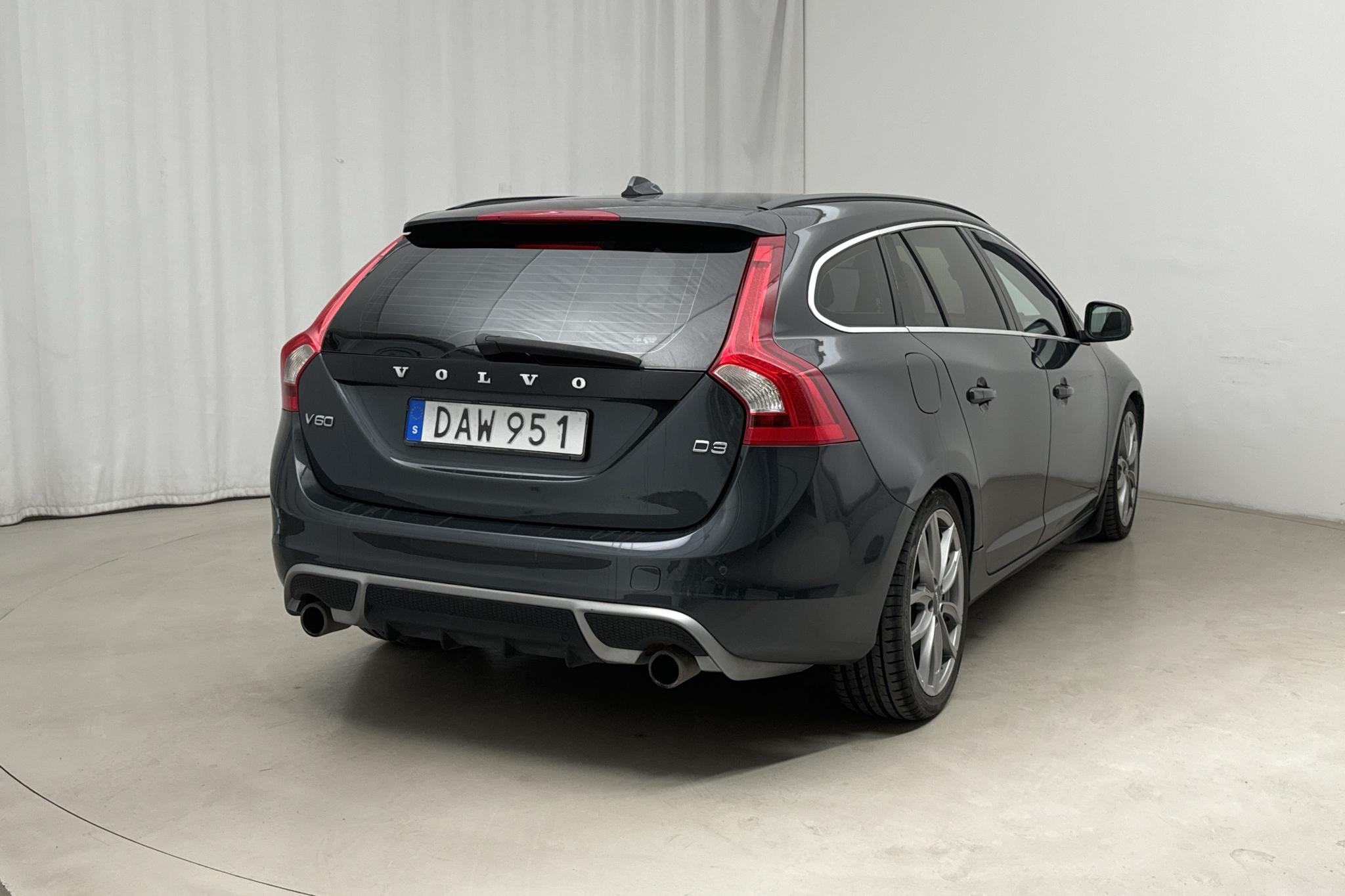 Volvo V60 D3 (163hk) - 279 090 km - Manualna - szary - 2012