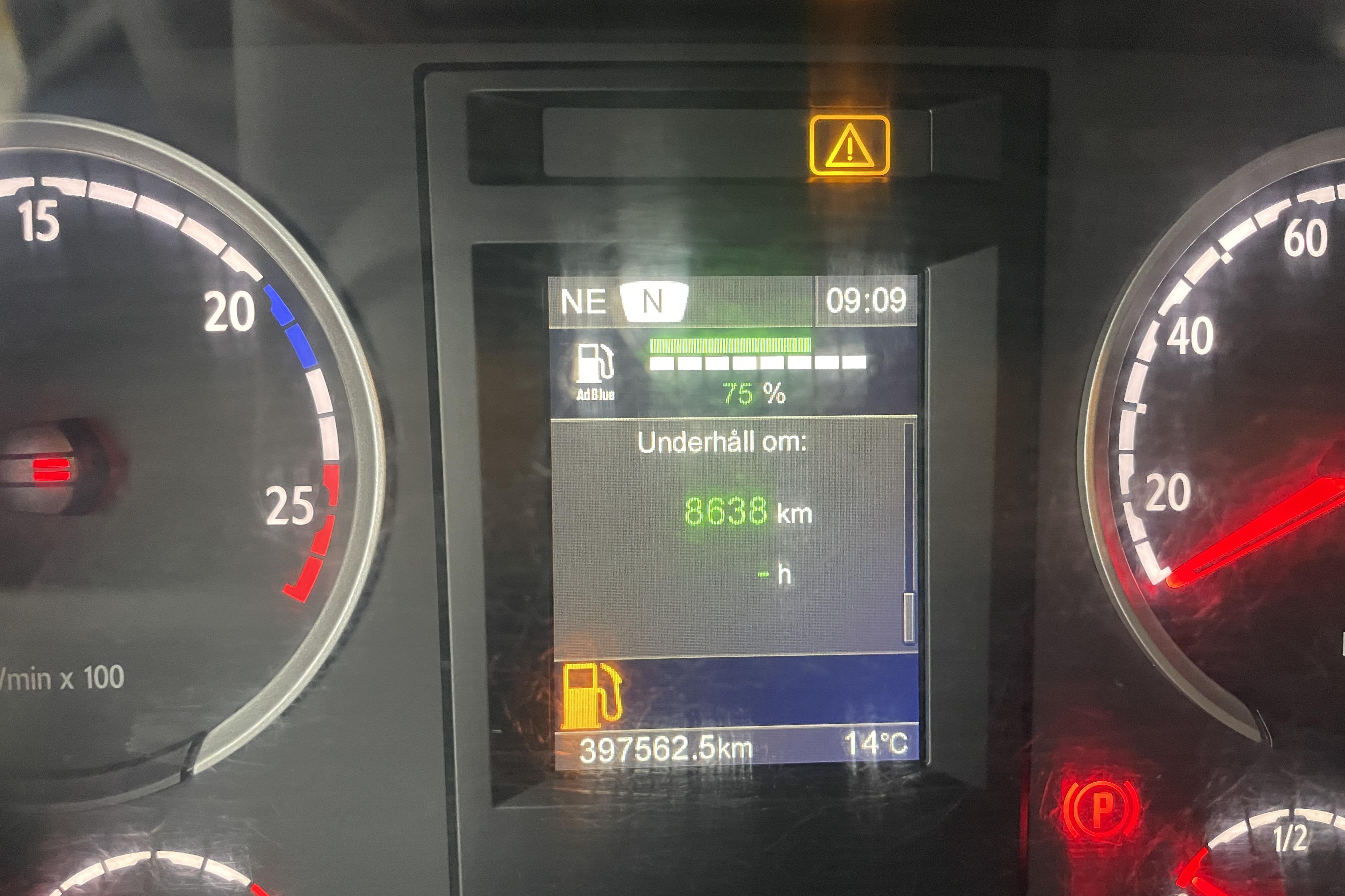 Scania P280 - 397 562 km - Automatic - yellow - 2016