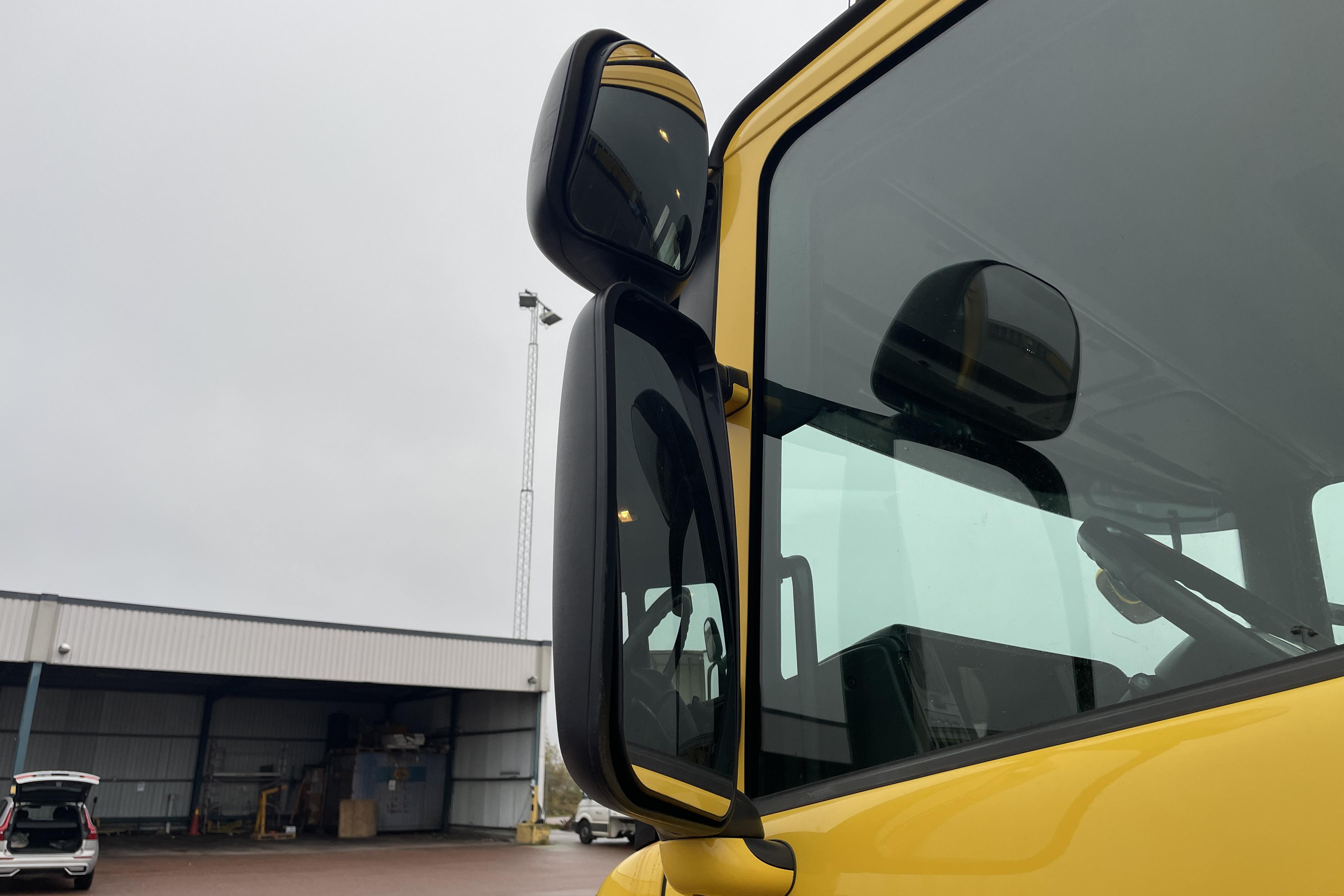 Scania P280 - 397 562 km - Automatic - yellow - 2016