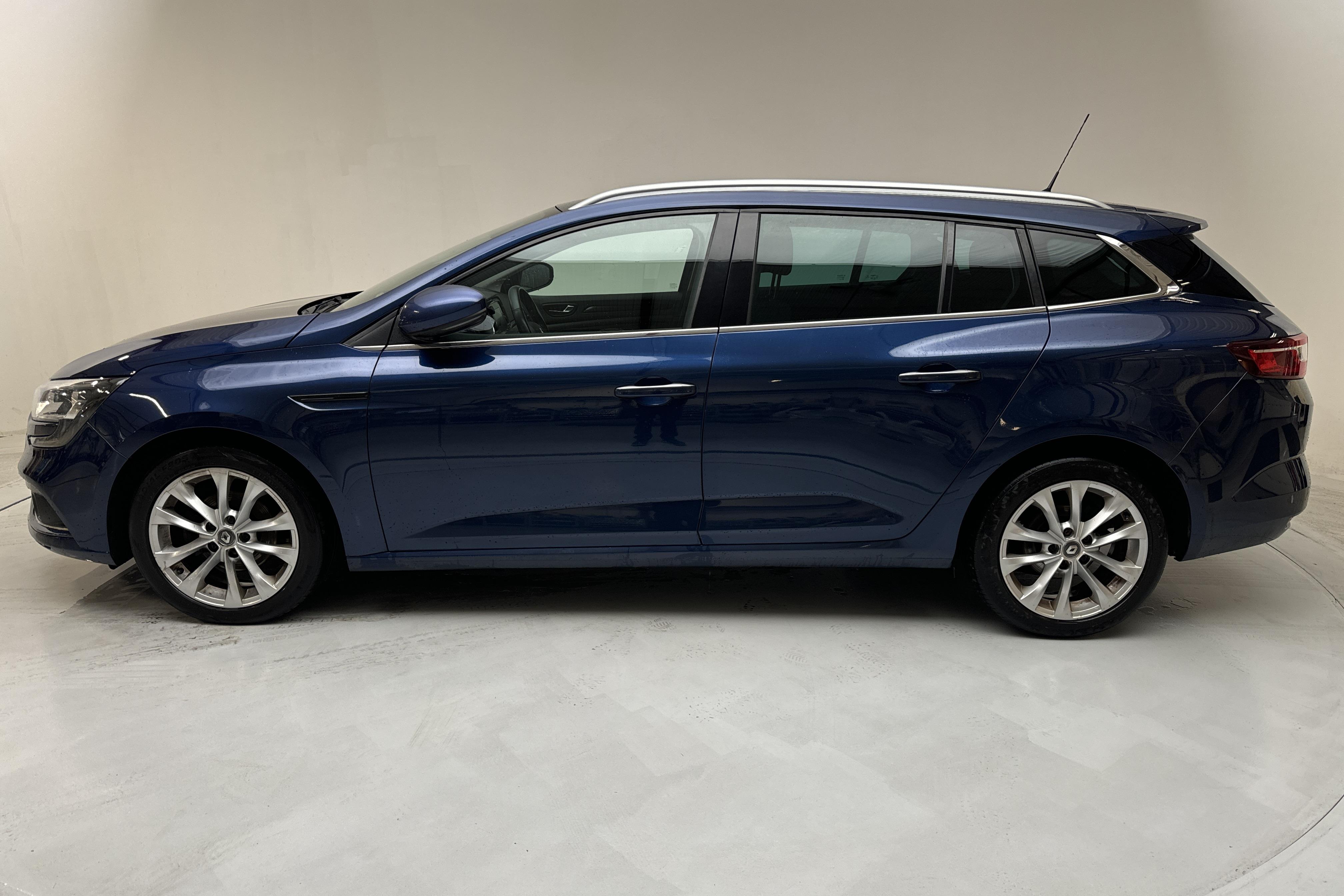 Renault Mégane 1.5 dCi Sport Tourer (110hk) - 153 520 km - Käsitsi - sinine - 2017