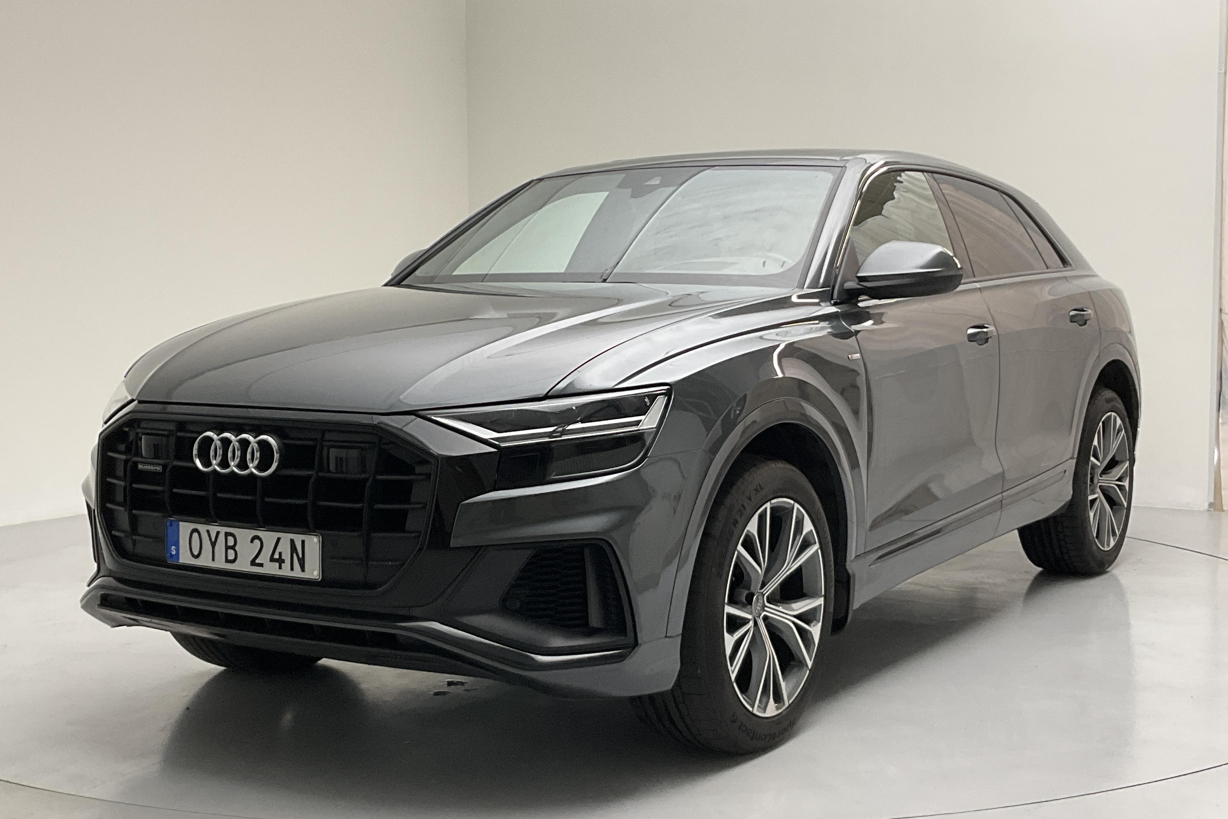 Audi Q8 50 TDI quattro (286hk) - 94 360 km - Automatic - gray - 2019