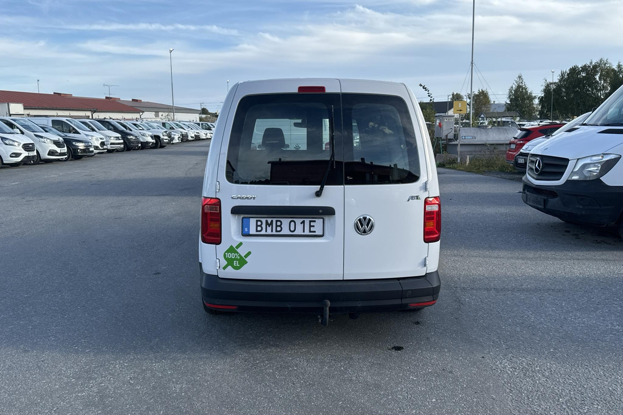 VW e-Caddy ABT Maxi Skåp (110hk) - 21 090 km - Automatyczna - biały - 2020