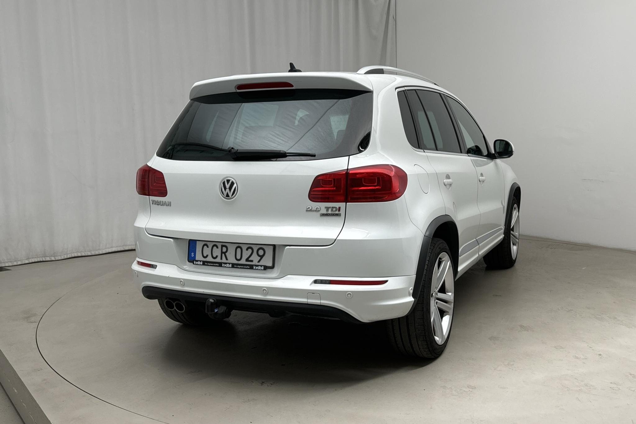 VW Tiguan 2.0 TDI 4MOTION BlueMotion Technology (177hk) - 175 660 km - Automatic - white - 2015