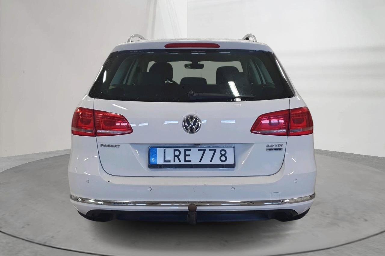 VW Passat 2.0 TDI BlueMotion Technology Variant 4Motion (170hk) - 255 050 km - Automatic - white - 2011