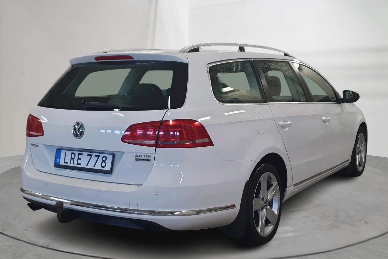 VW Passat 2.0 TDI BlueMotion Technology Variant 4Motion (170hk) - 25 505 mil - Automat - vit - 2011