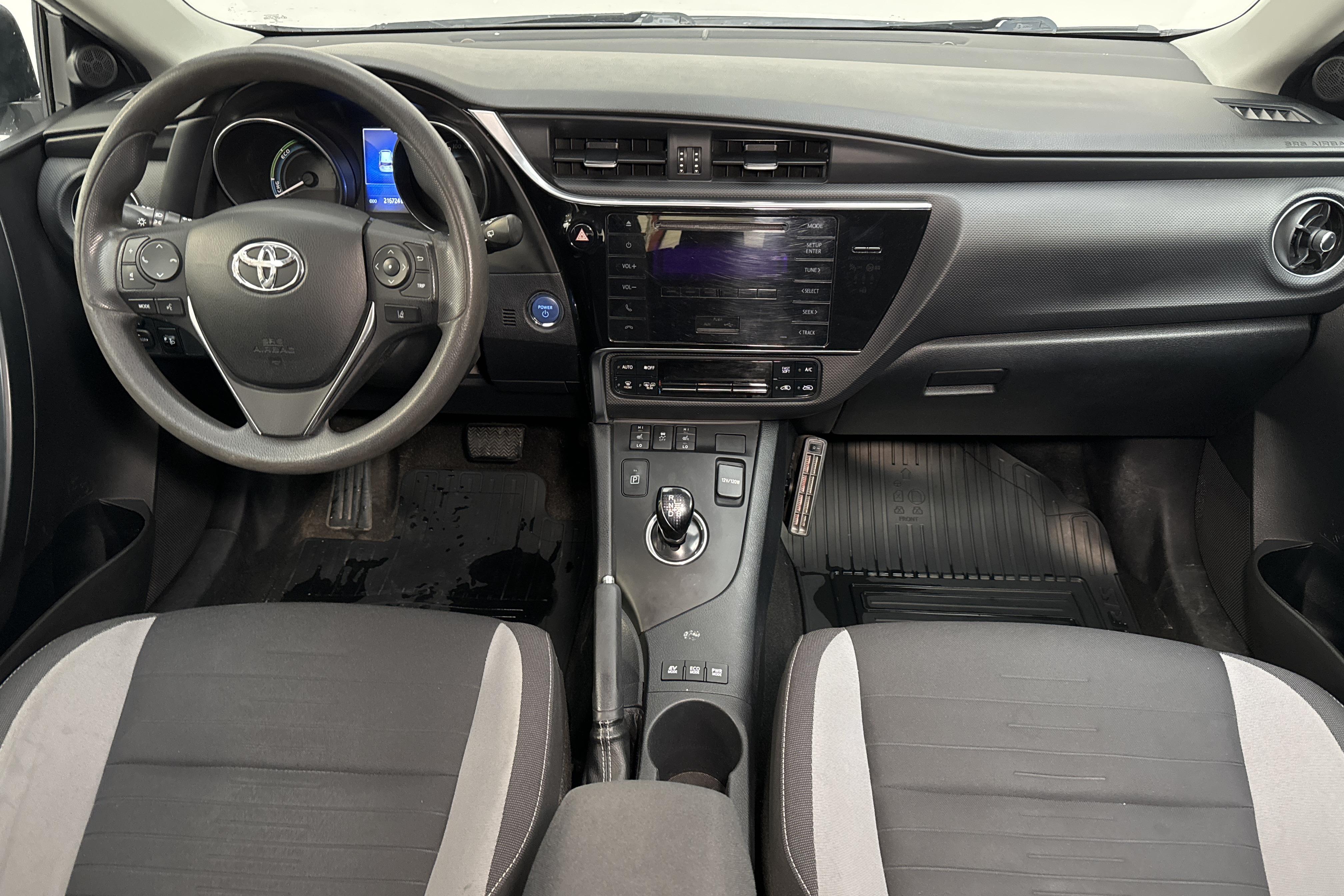 Toyota Auris 1.8 HSD 5dr (99hk) - 216 720 km - Automaattinen - valkoinen - 2016