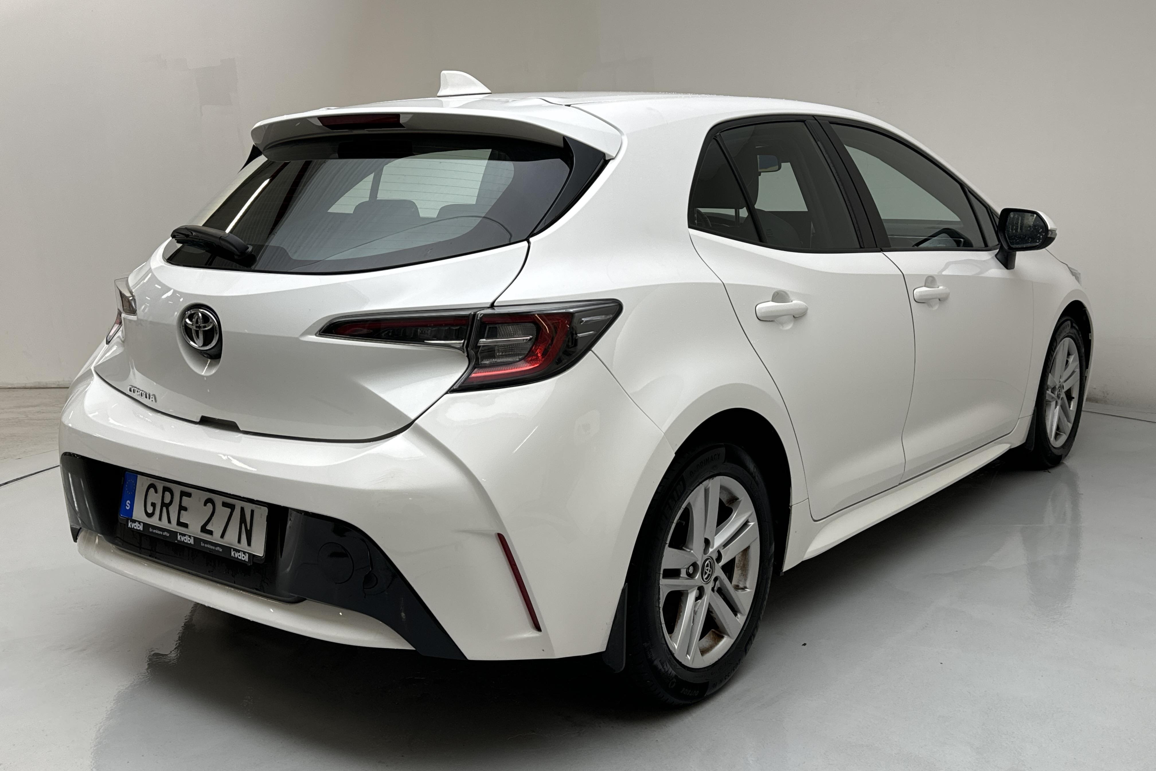 Toyota Corolla 1.2 5dr (116hk) - 78 850 km - Manualna - biały - 2019