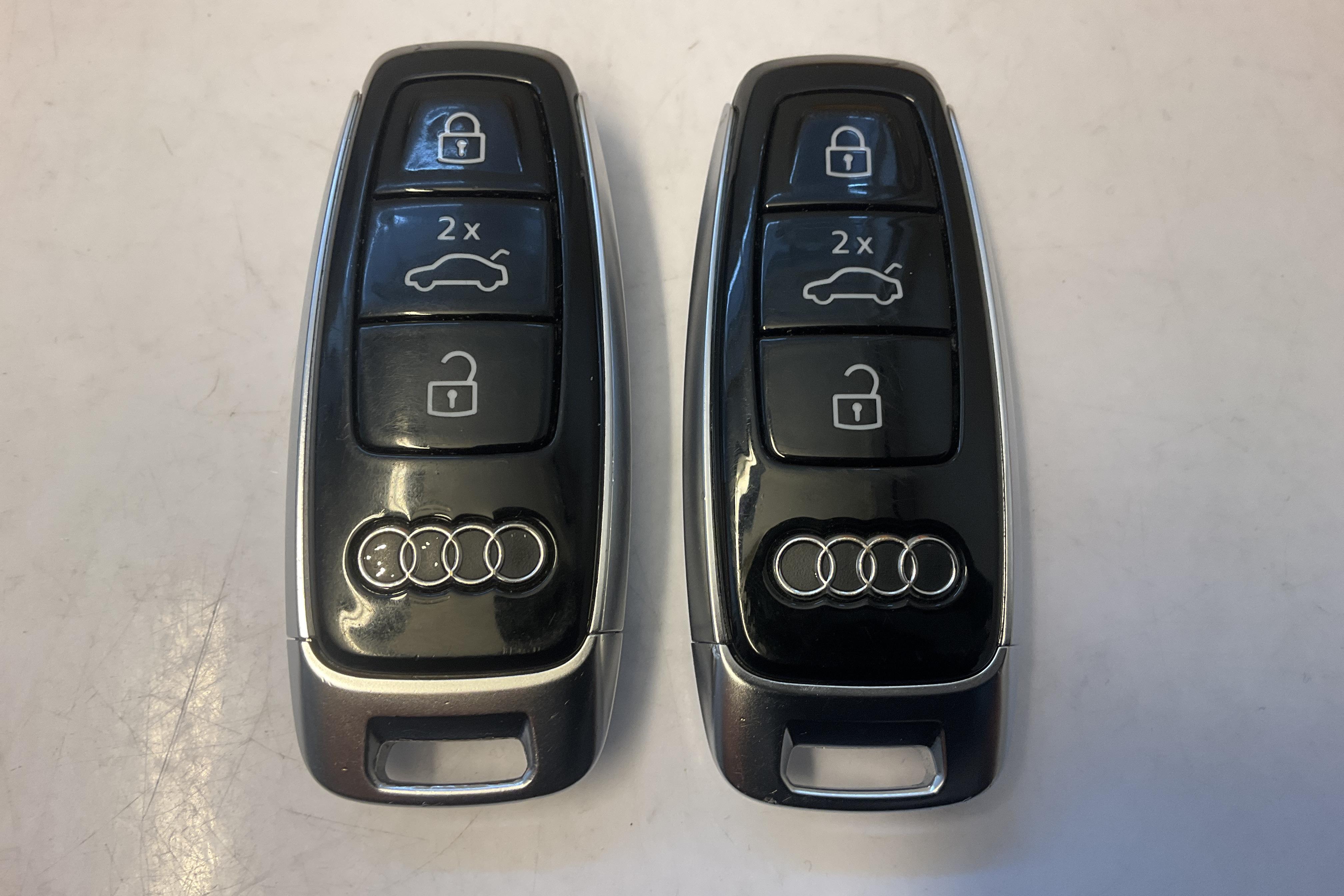 Audi e-tron 55 quattro 95 kWh (408hk) - 6 082 mil - Automat - svart - 2021