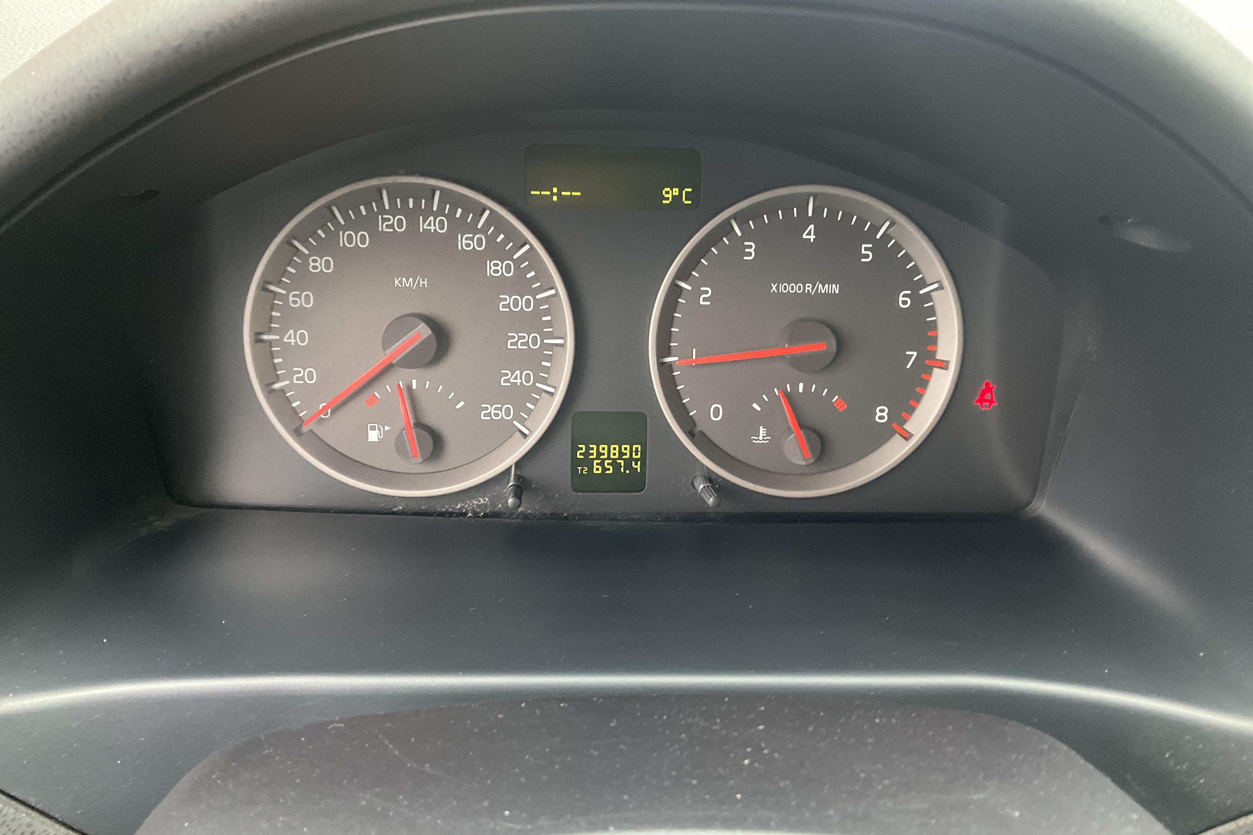 Volvo V50 1.8F (125hk) - 239 880 km - Käsitsi - Light Green - 2006