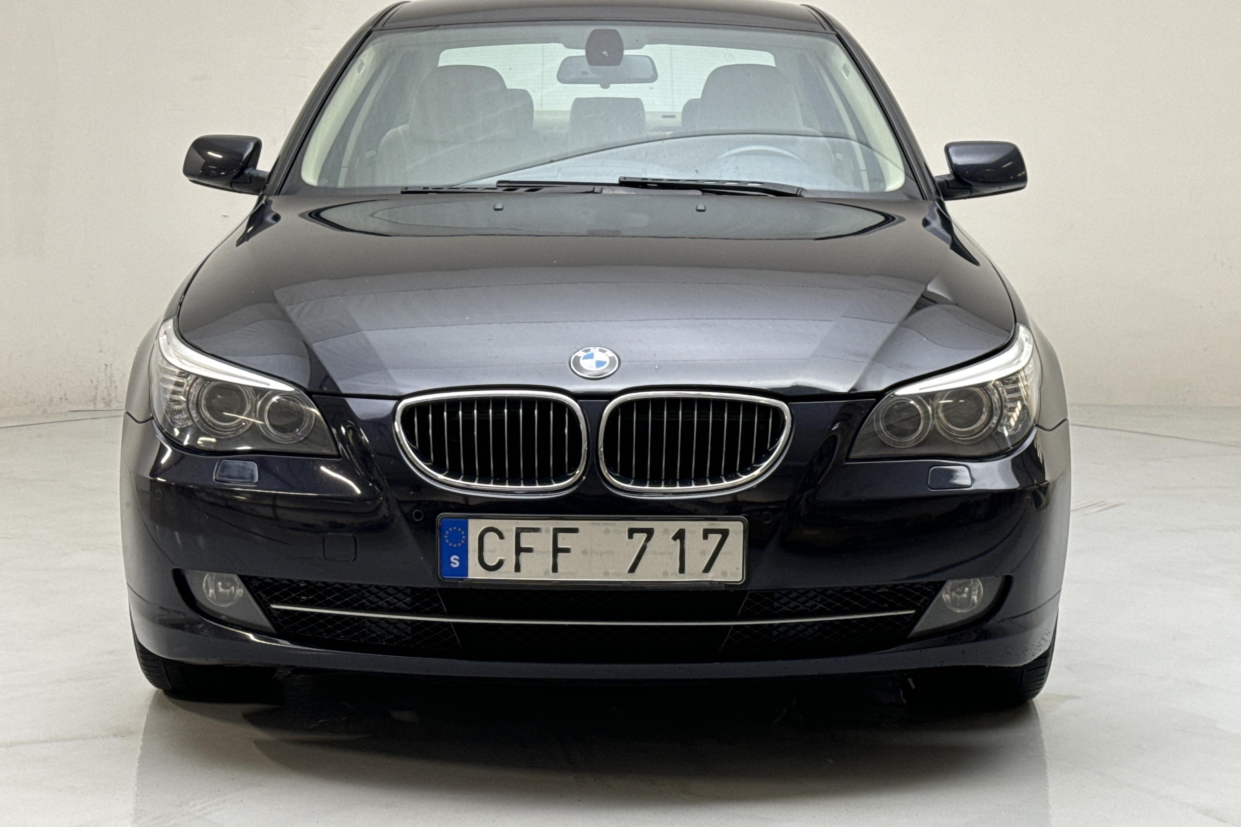 BMW 525i Sedan, E60 (218hk) - 203 590 km - Manualna - niebieski - 2008