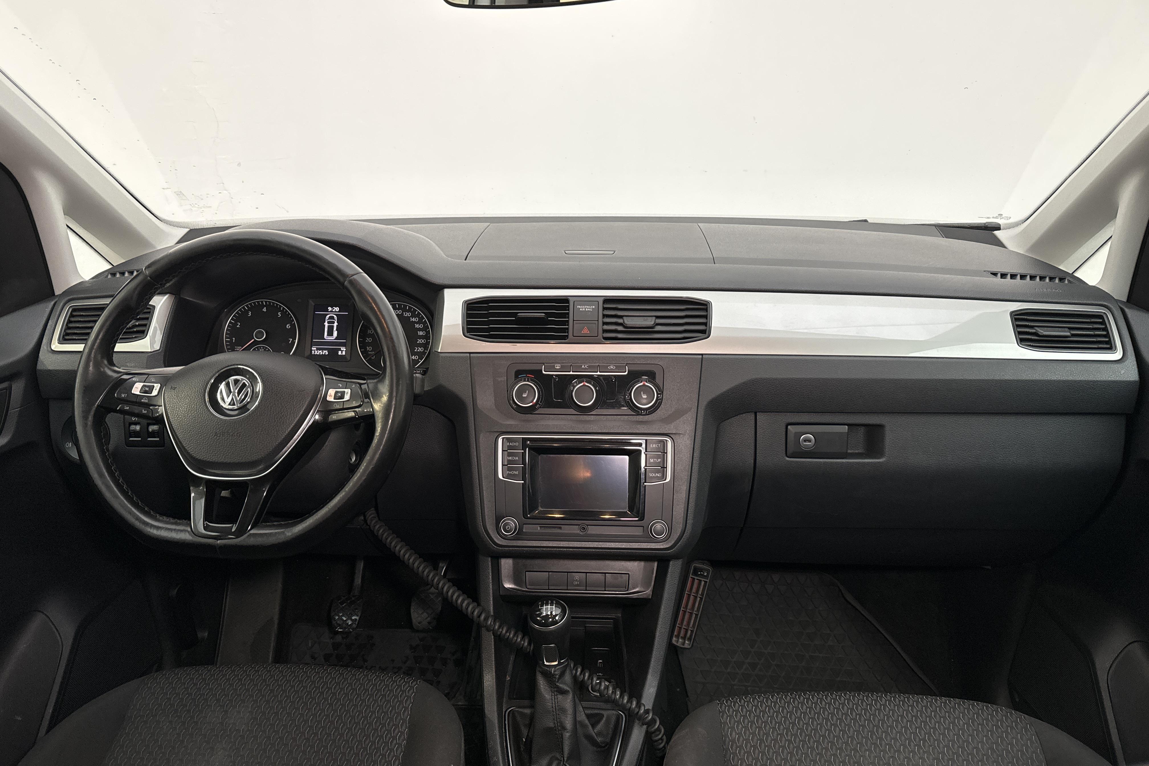 VW Caddy Life Maxi 1.4 TGI (110hk) - 132 560 km - Manual - white - 2016