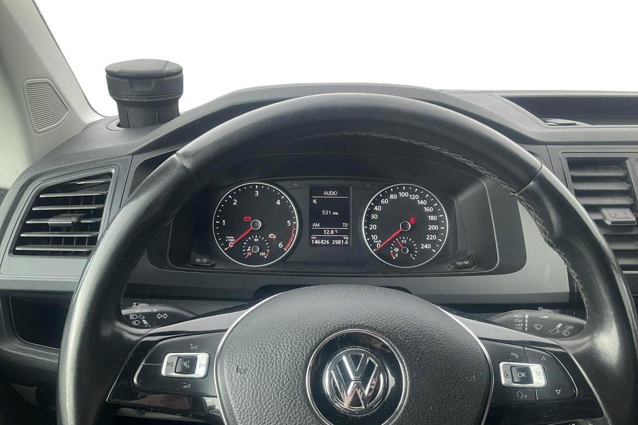 VW Transporter T6 2.0 TDI BMT Skåp 4MOTION (140hk) - 146 420 km - Manualna - biały - 2016