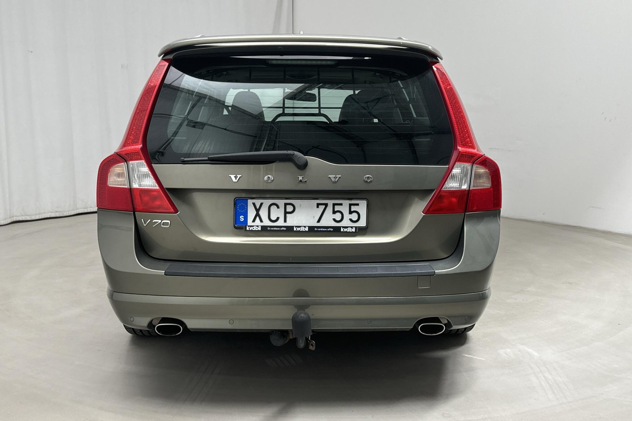 Volvo V70 II D5 AWD (205hk) - 177 580 km - Automaattinen - vihreä - 2011