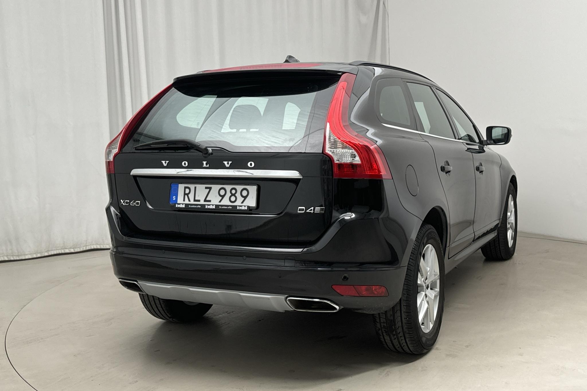 Volvo XC60 D4 AWD (190hk) - 7 753 mil - Automat - svart - 2017