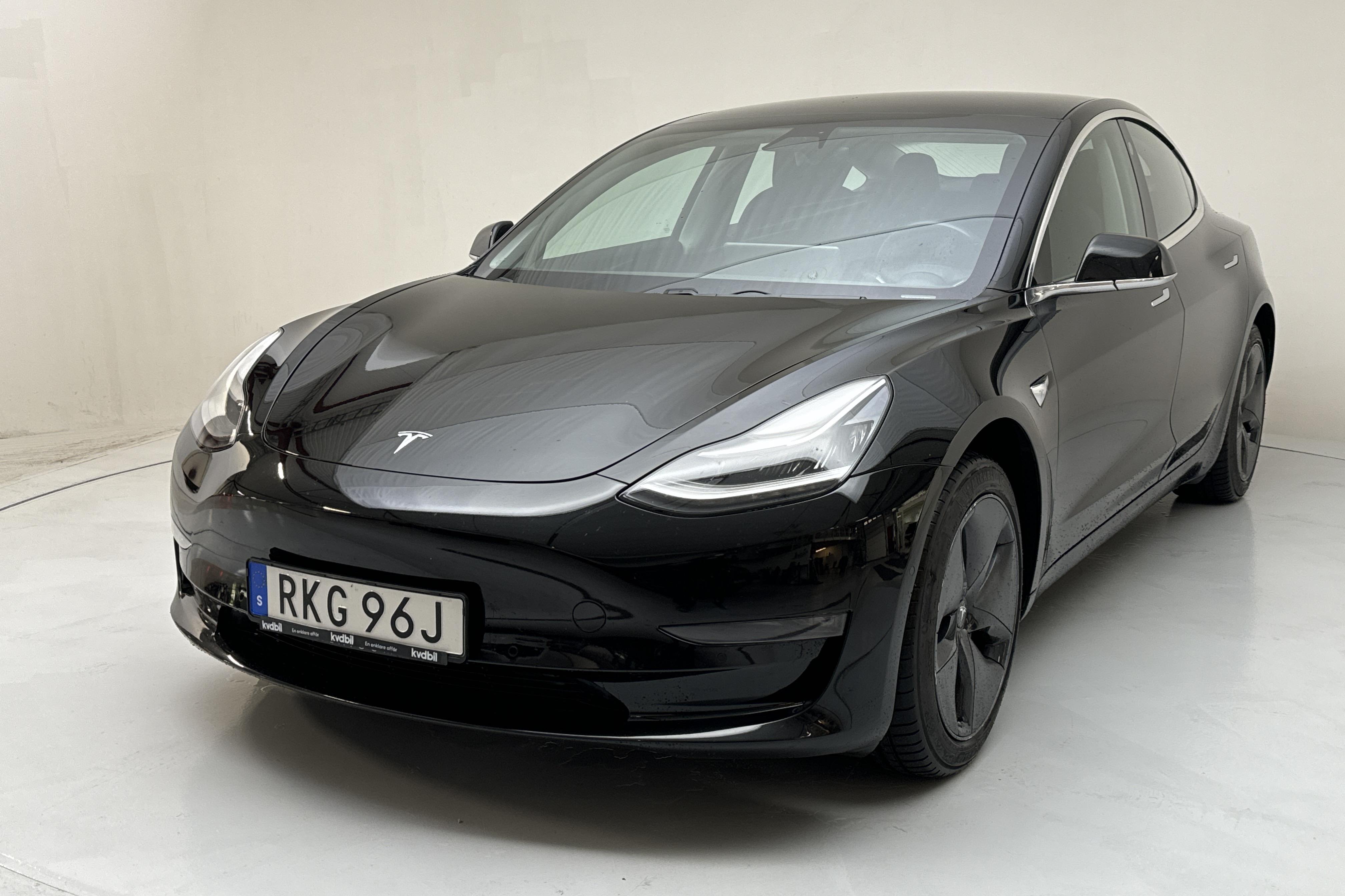 Tesla Model 3 Long Range Dual Motor AWD - 5 253 mil - Automat - svart - 2019