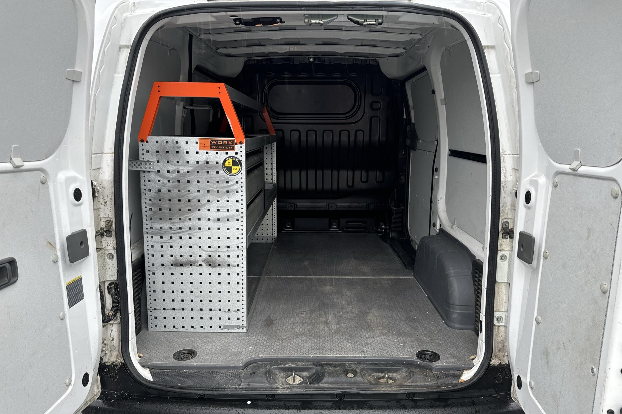 Nissan e-NV200 40,0 kWh (109hk) - 106 420 km - Automatic - white - 2018